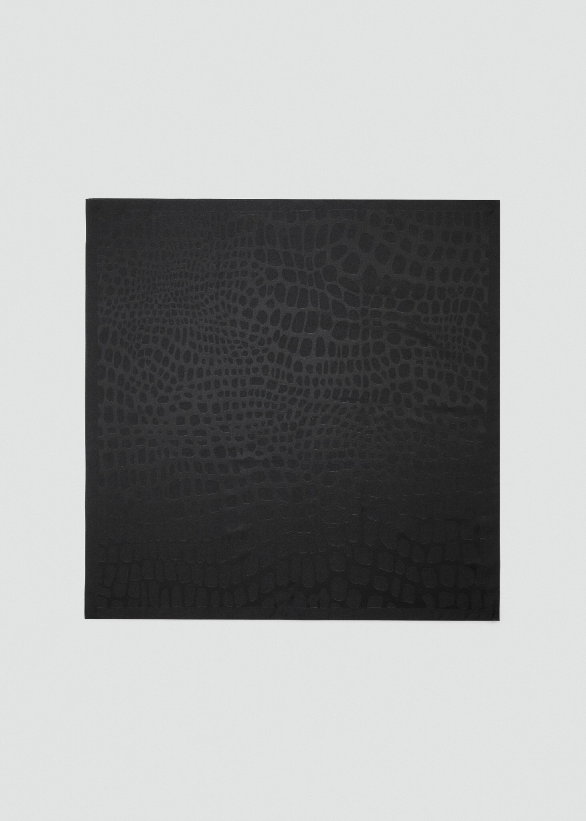 Animal print scarf - Article without model, Black. Ref: 27082889-00.