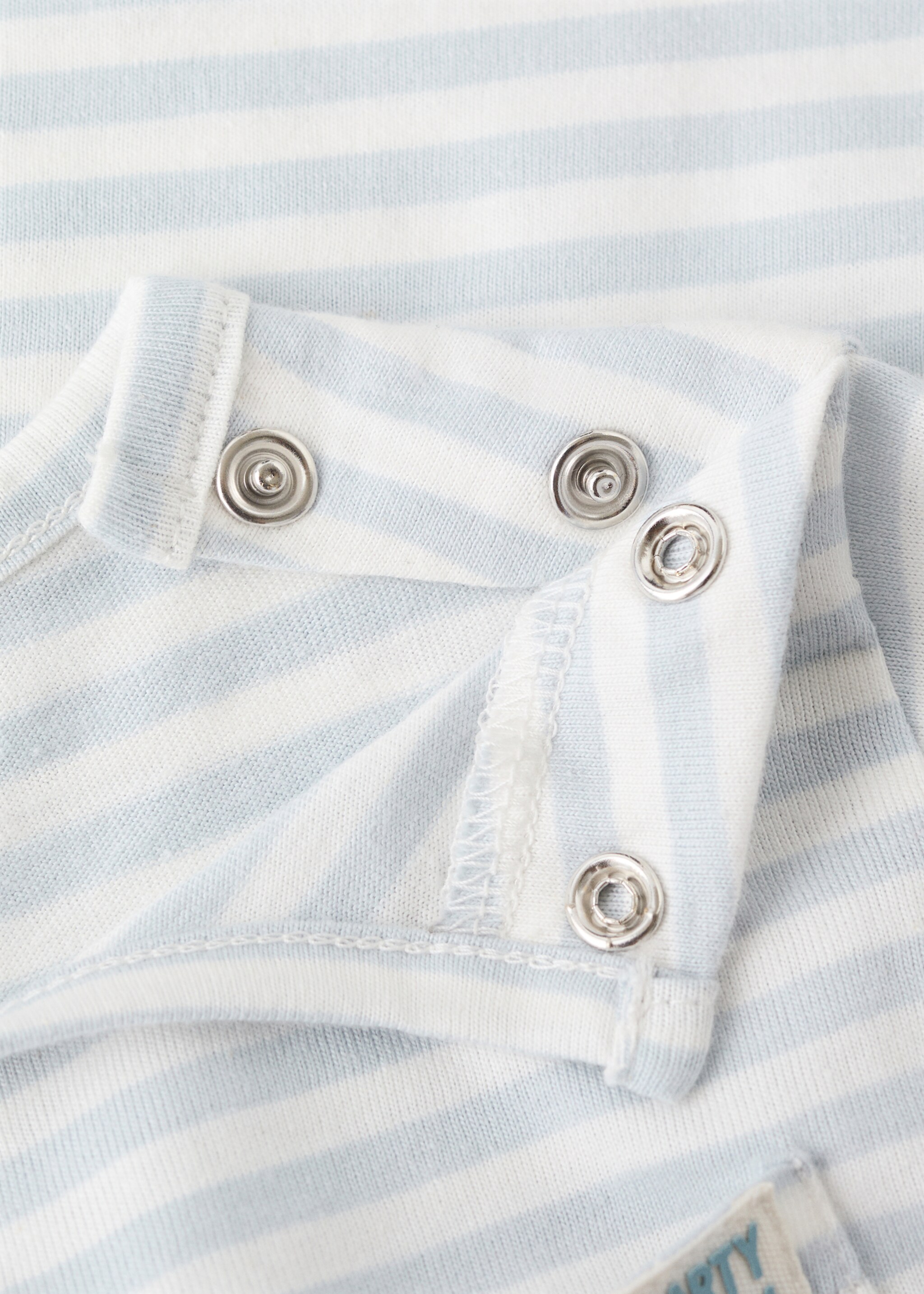 T-shirt time - Details of the article 0, Sky Blue. Ref: 27082898-00.