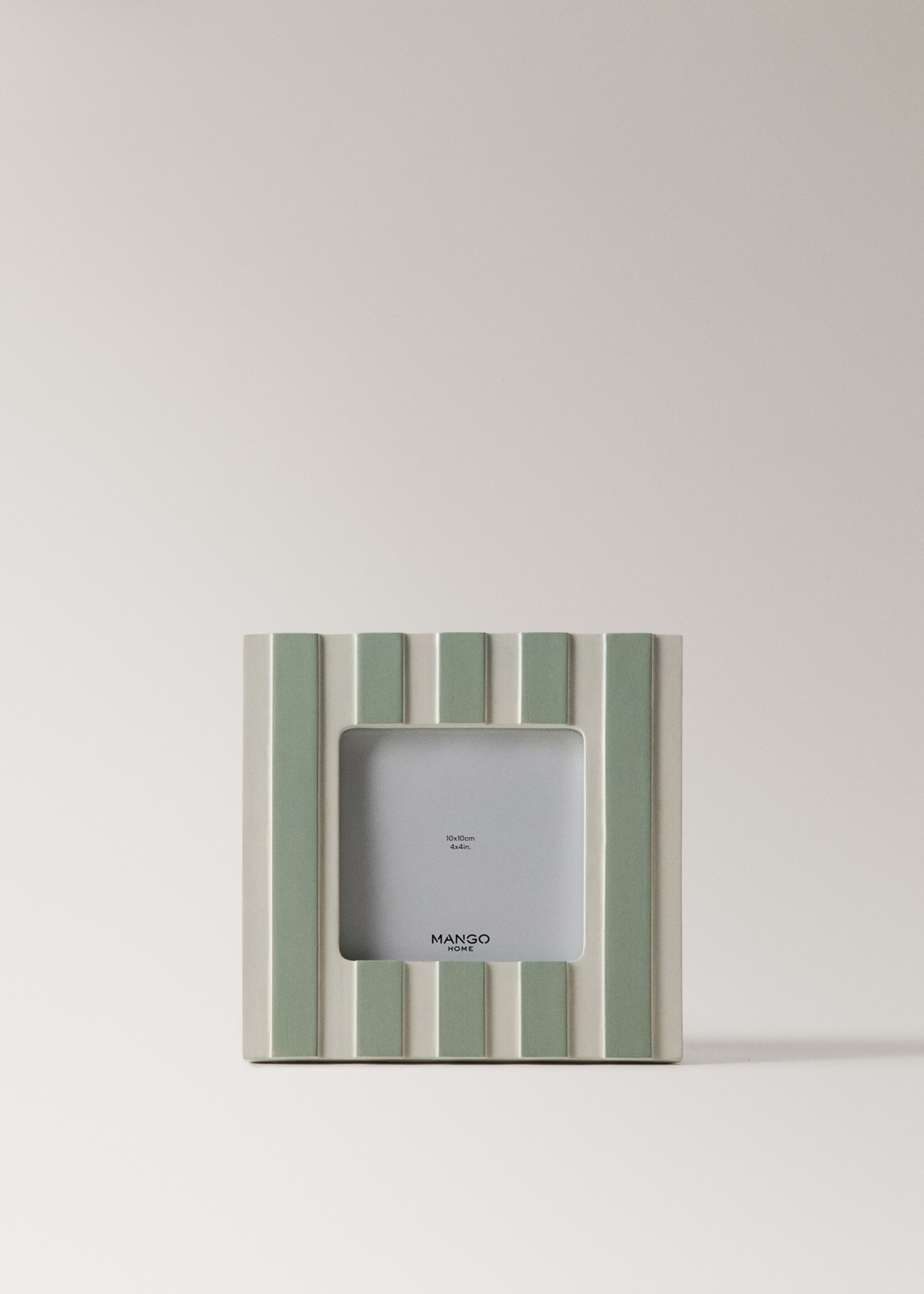 Κορνίζα ρητίνη ριγέ δίχρωμη - Προϊόν χωρίς μοντέλο, Πράσινο Παστέλ. Ref: 27082902-00.