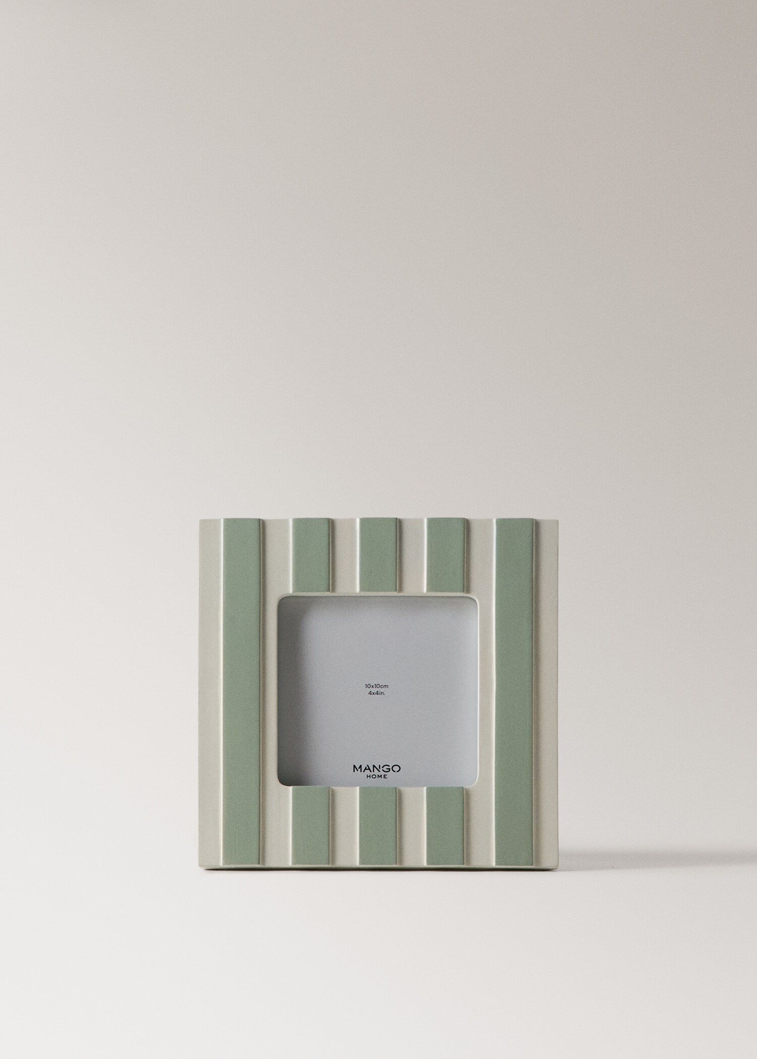 Κορνίζα ρητίνη ριγέ δίχρωμη - Προϊόν χωρίς μοντέλο