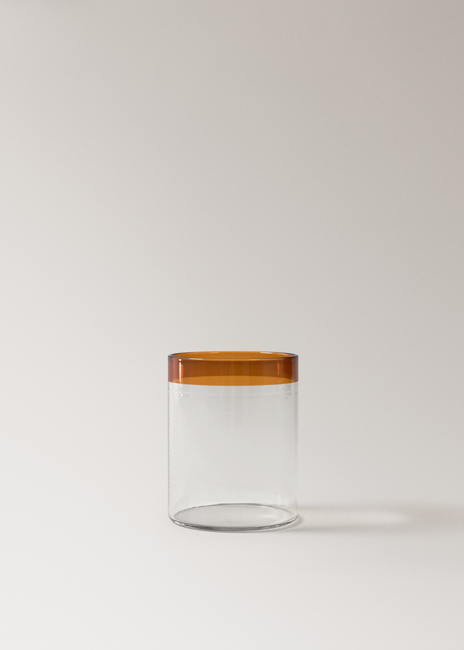 Borosilicate glass with coloured rim - Article without model