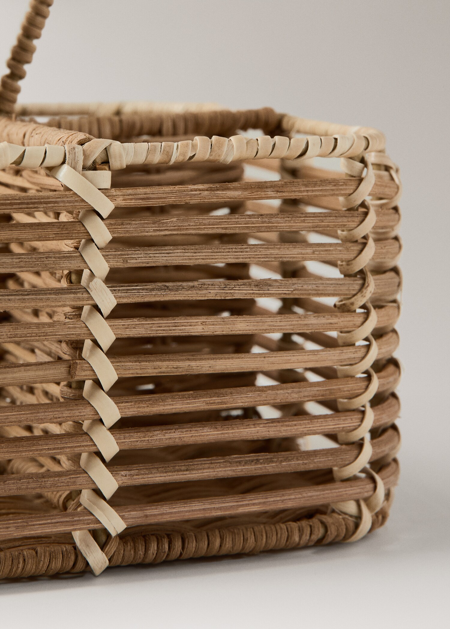 Rattan Cutlery Holder - Details of the article 1