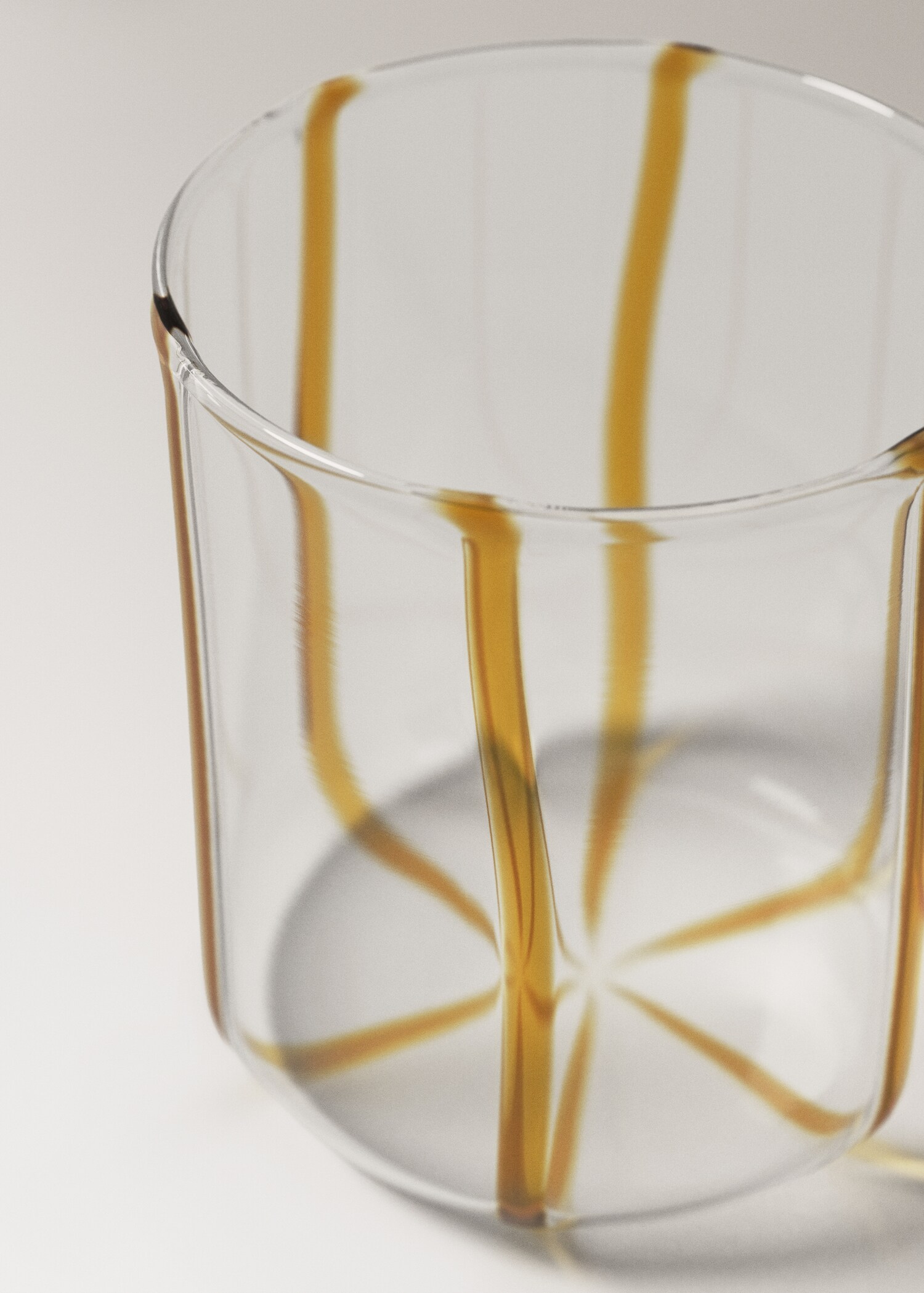 Glas van borosilicaatglas met onregelmatige strepen - Detail van het artikel 1