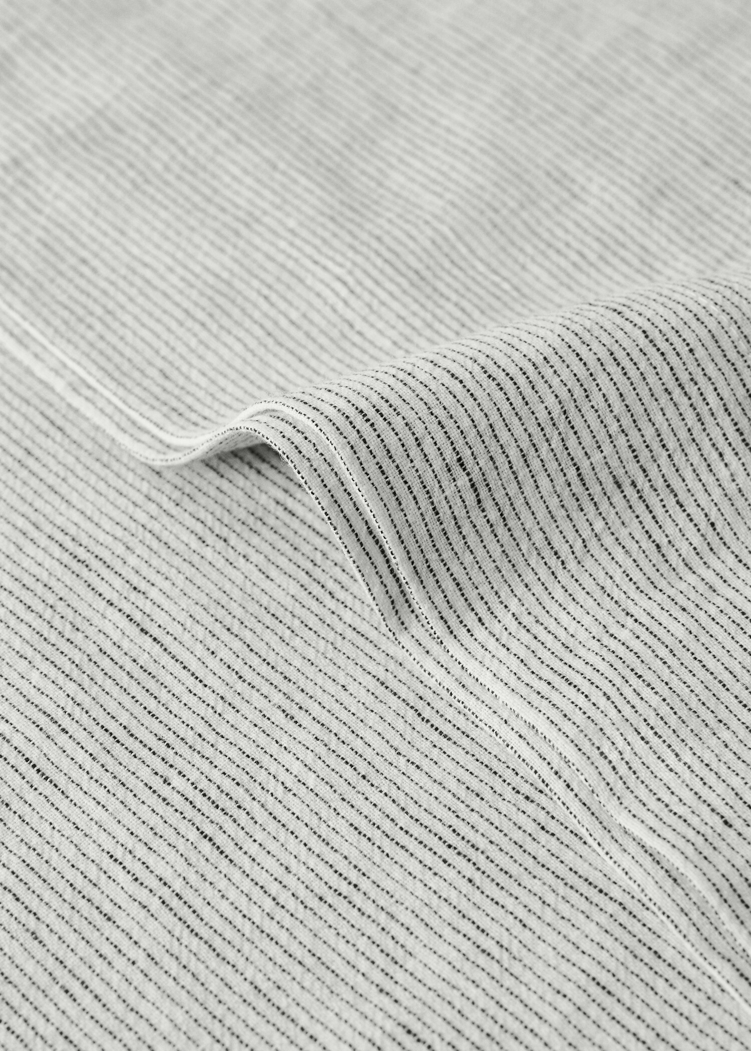 Cotton linen pillowcase with tie fastening 45x110 cm - Details of the article 1