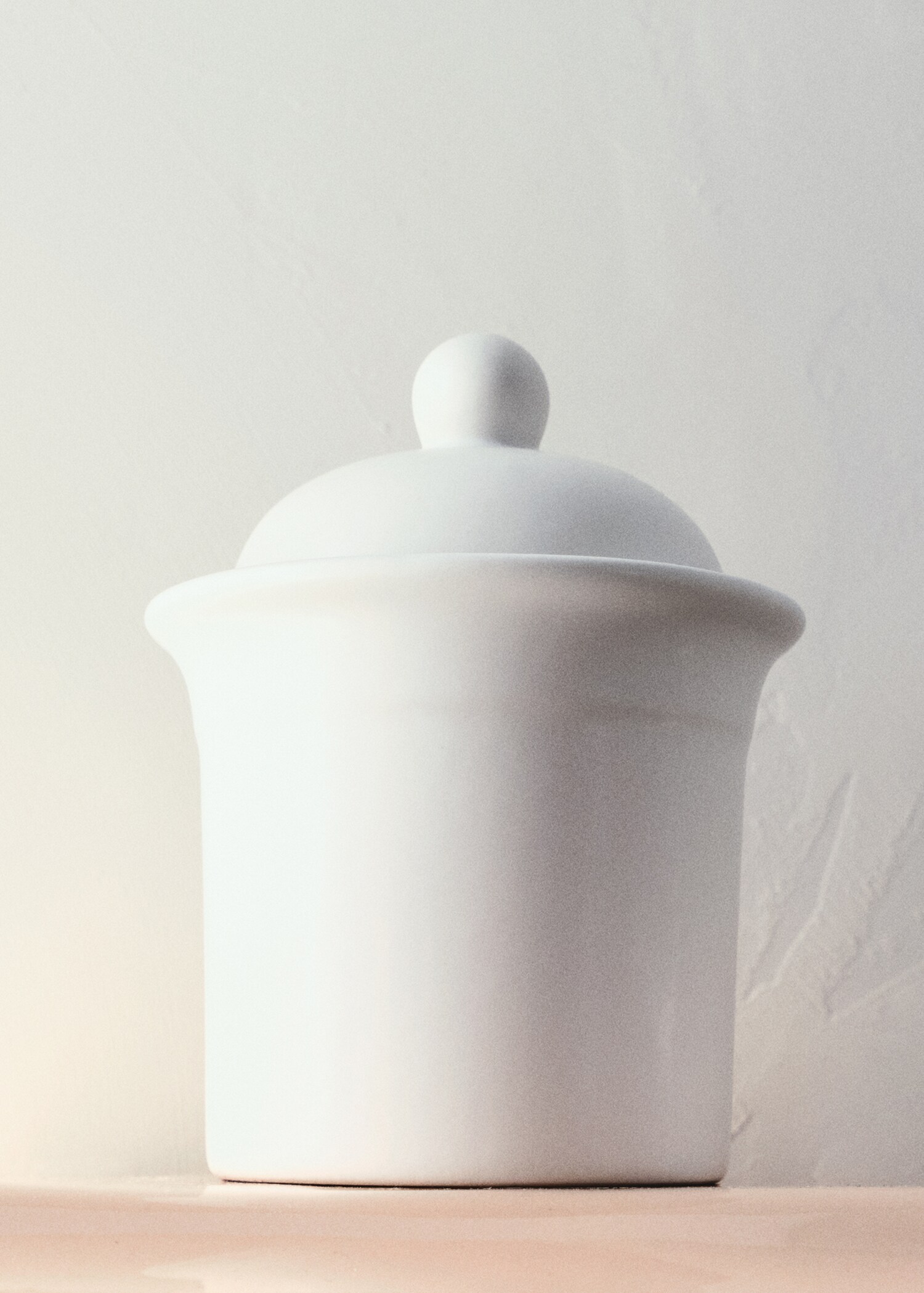 Ceramic bathroom container - Details of the article 6