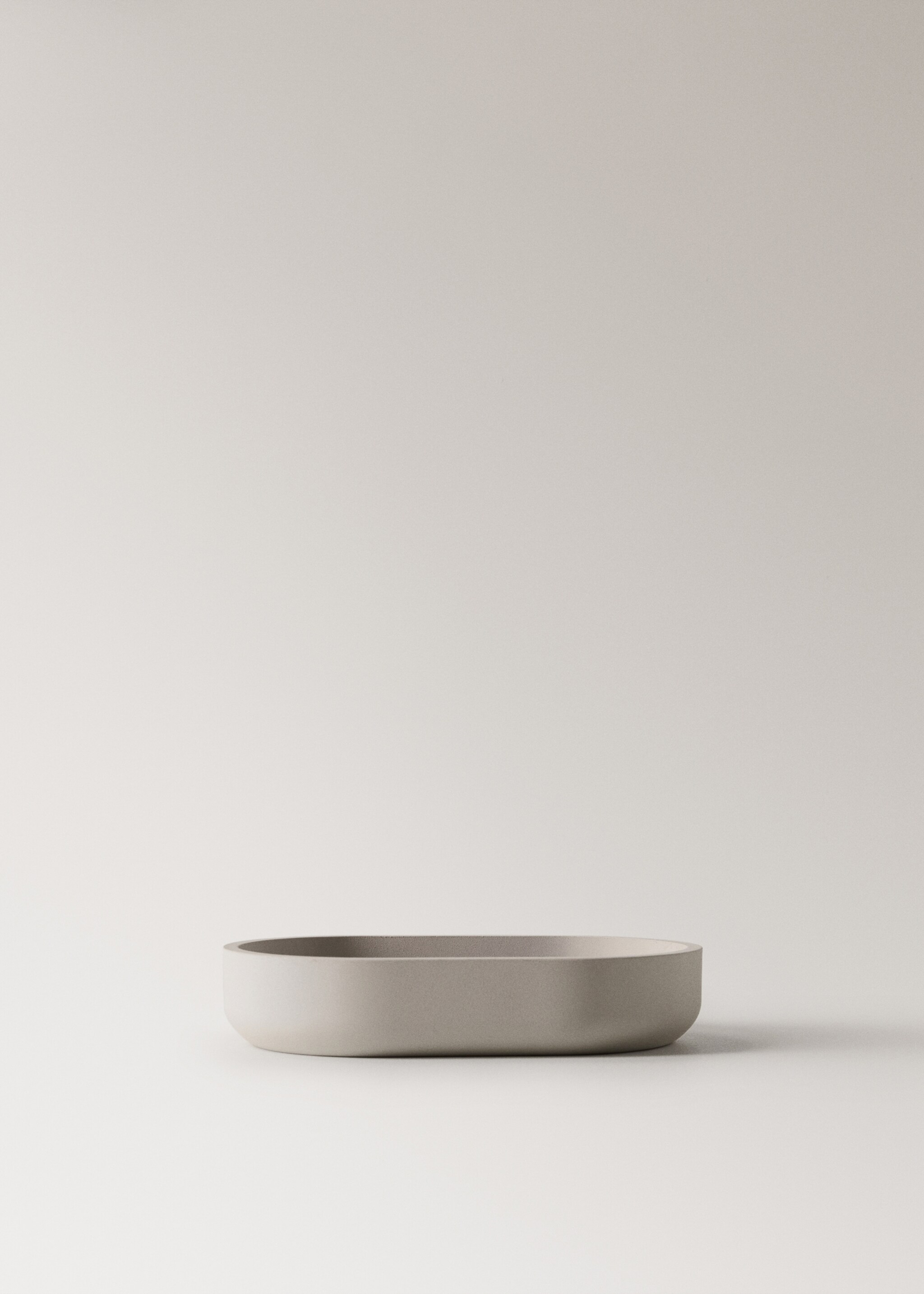 Resin soap dish - Article without model, Ecru. Ref: 27083282-00.