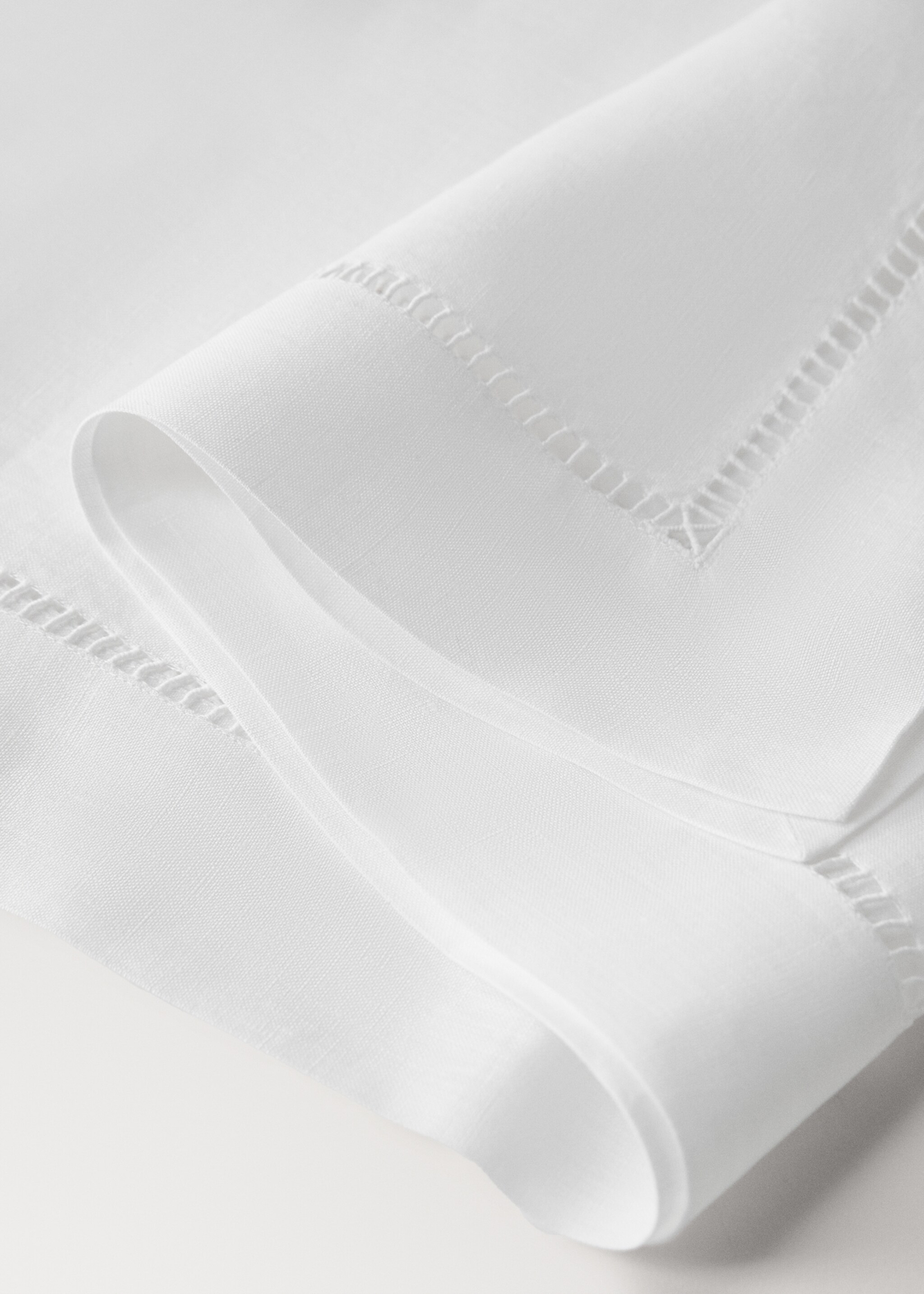 Лляна доріжка на стіл з вишитою мережкою - Детальніше про товар 1, Білий. Ref: 27083285-00.