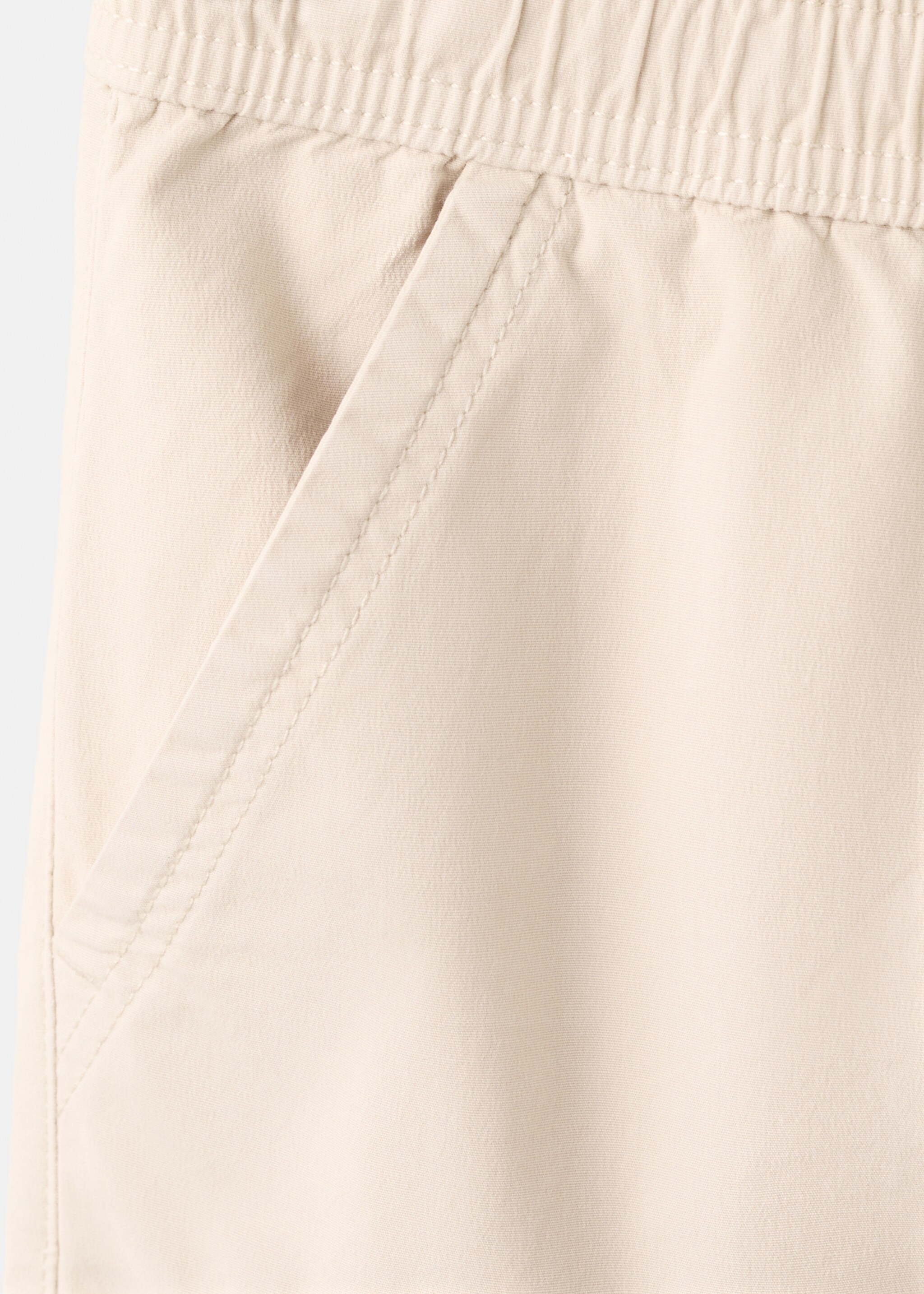Straight-fit cotton trousers - Details of the article 8, Sand. Ref: 27083286-00.