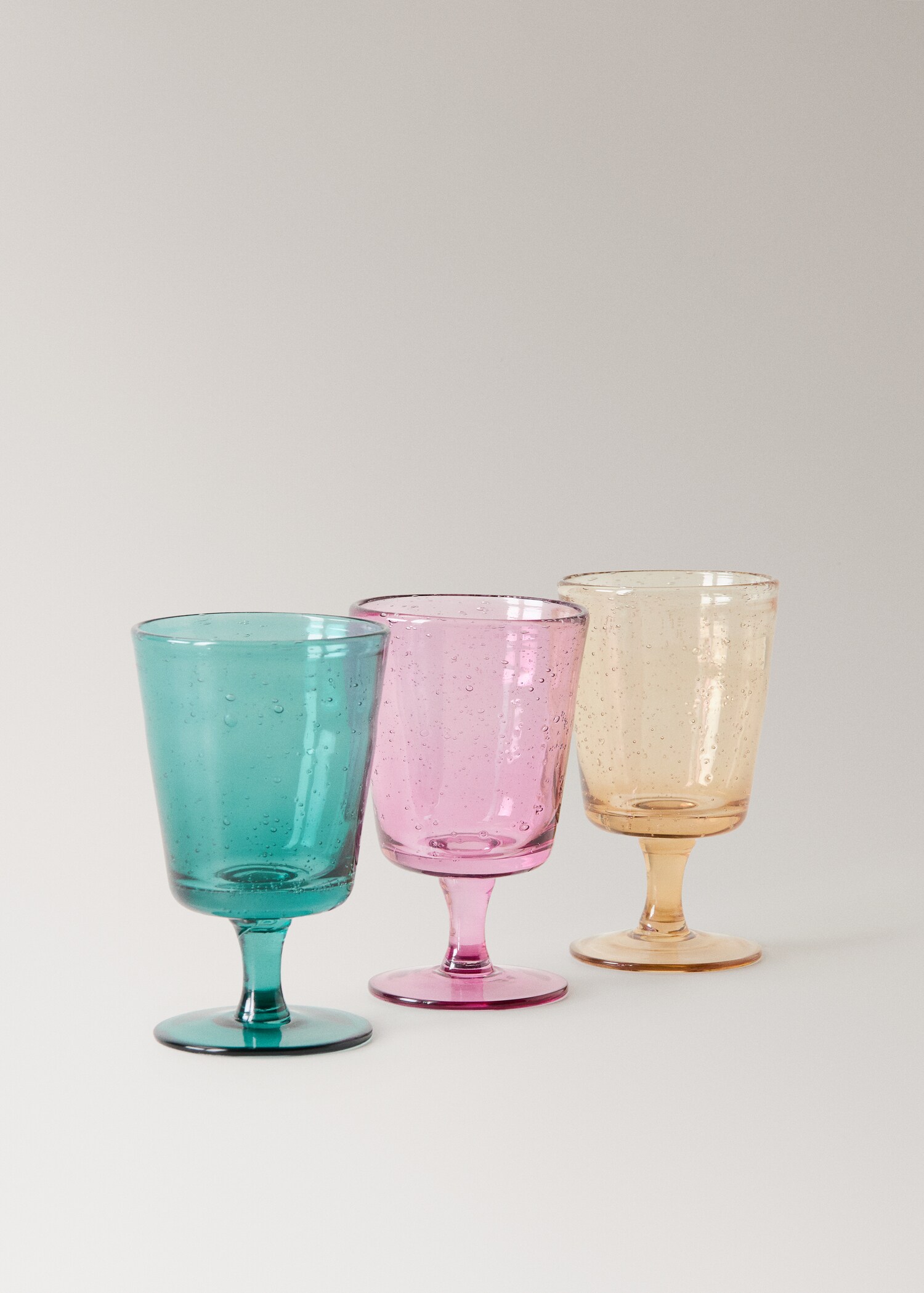 Bubble glass goblet, colour - Details of the article 3