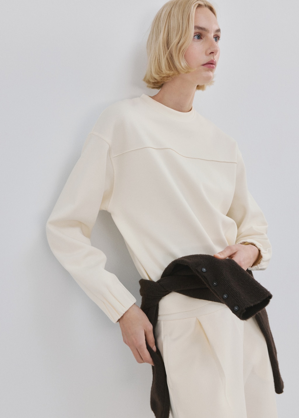 Ruched sleeve sweatshirt