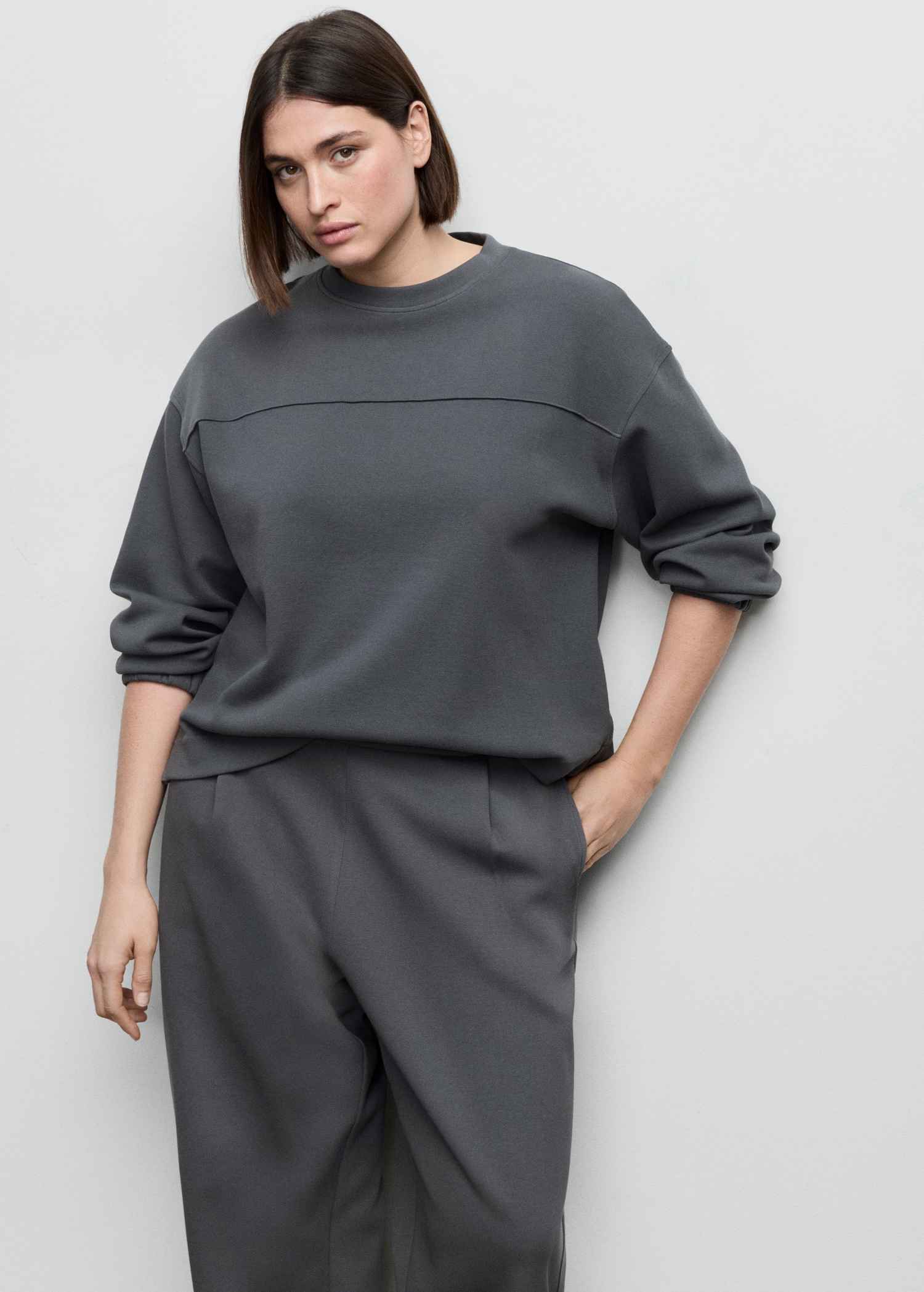 Ruched sleeve sweatshirt - Details of the article 5