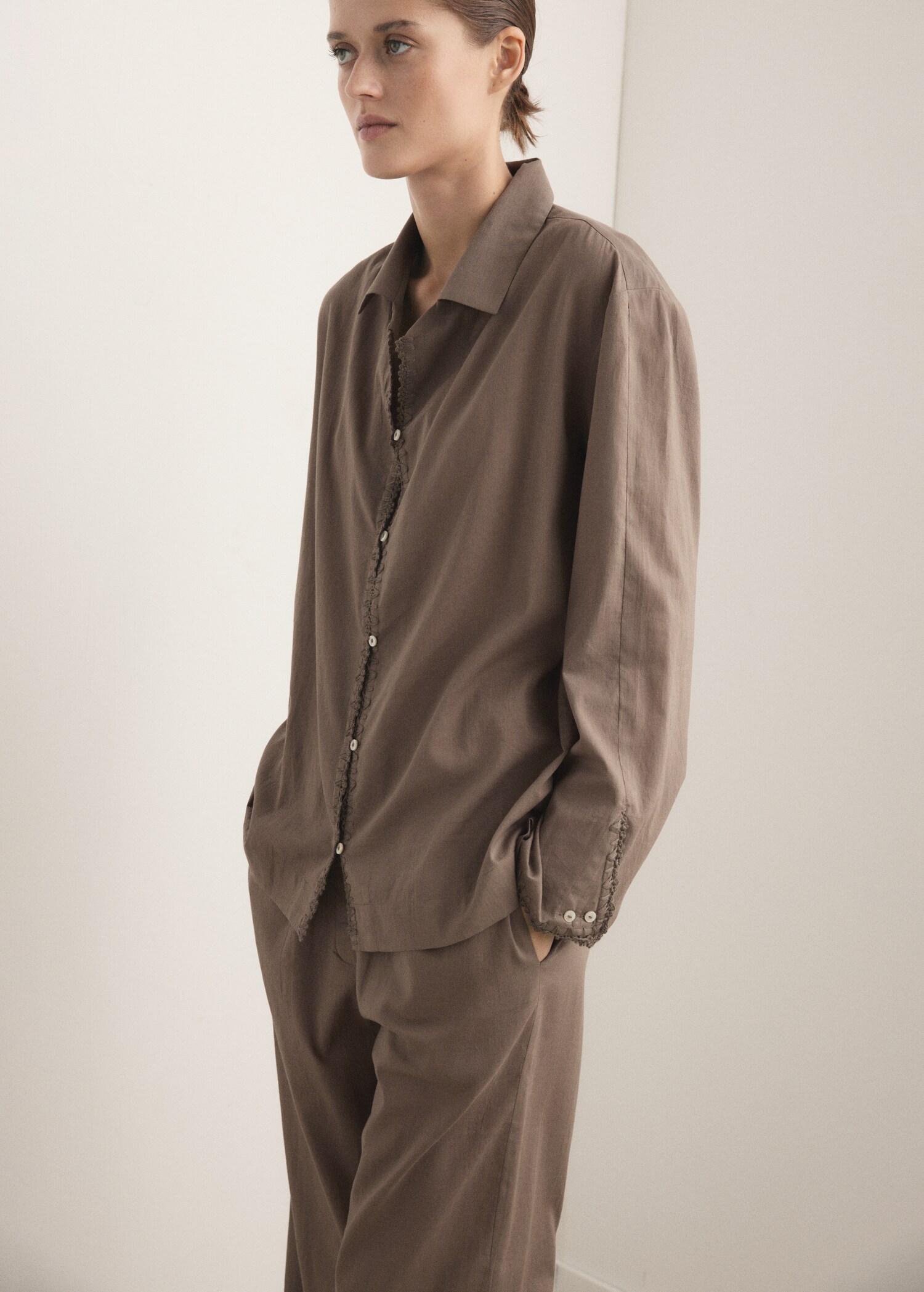 Two-piece cotton pyjamas - Medium plane