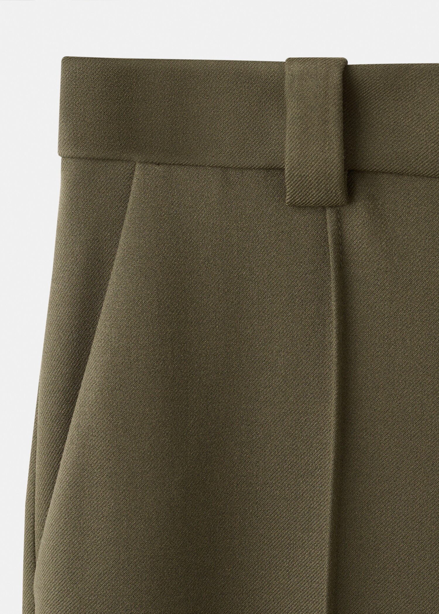 Straight mid-rise trousers - Details of the article 8