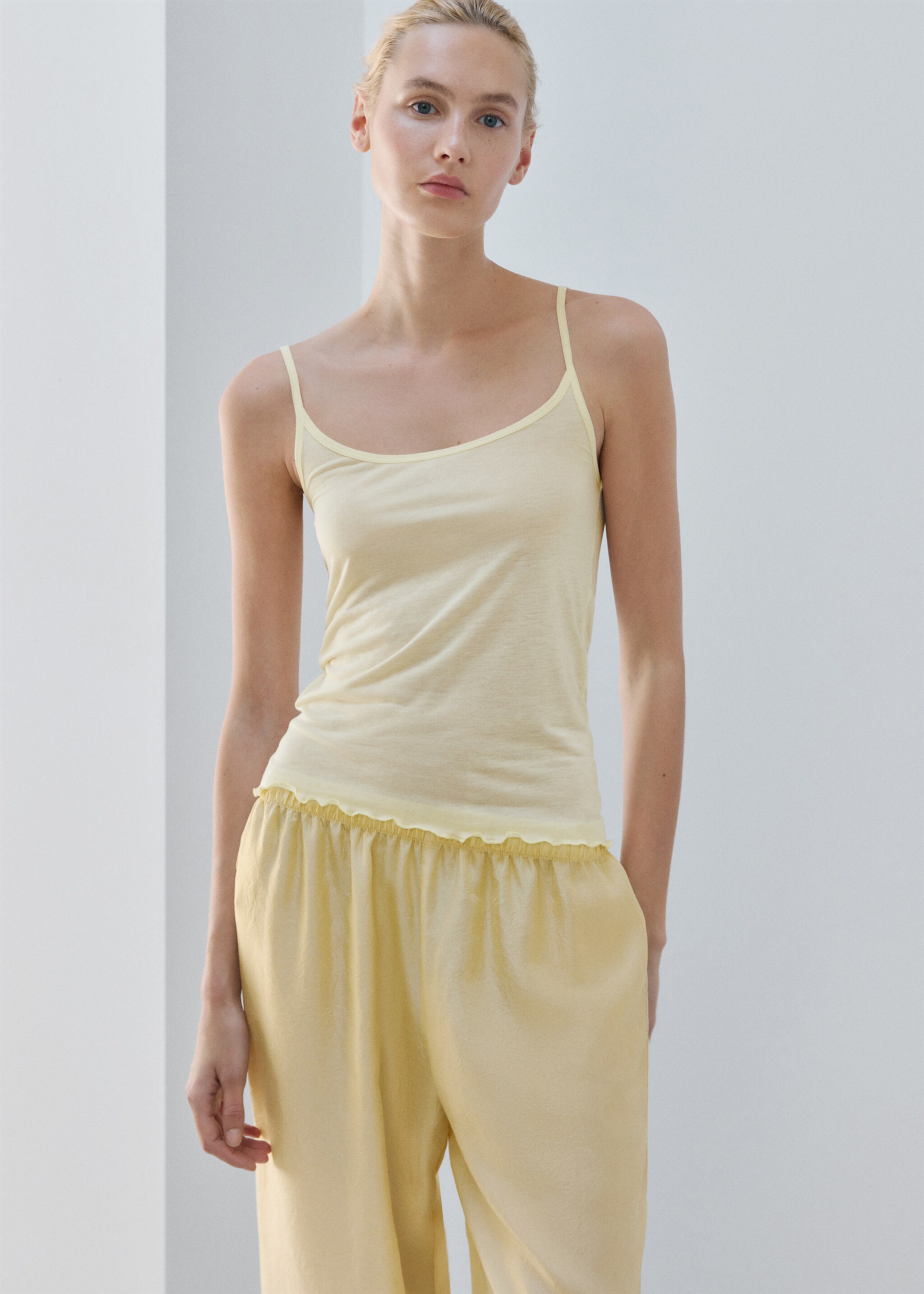 Micromodal tank top - Details of the article 2, Pastel Yellow. Ref: 27083338-00.