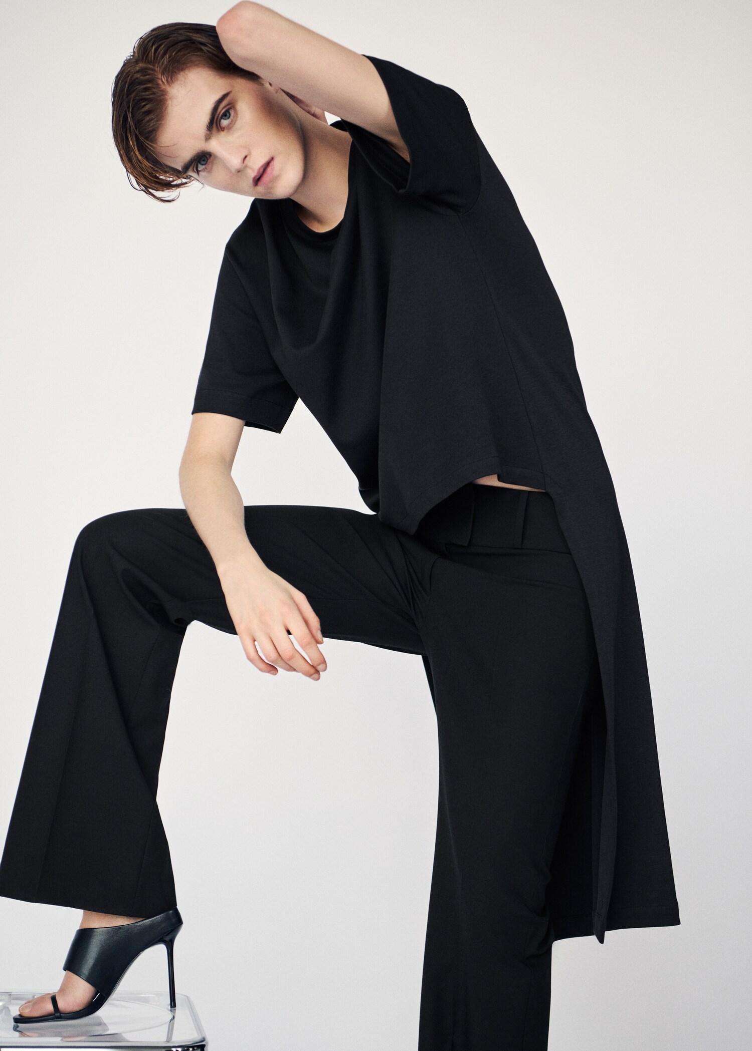 Pantalon droit à passants - Détail de l'article 1