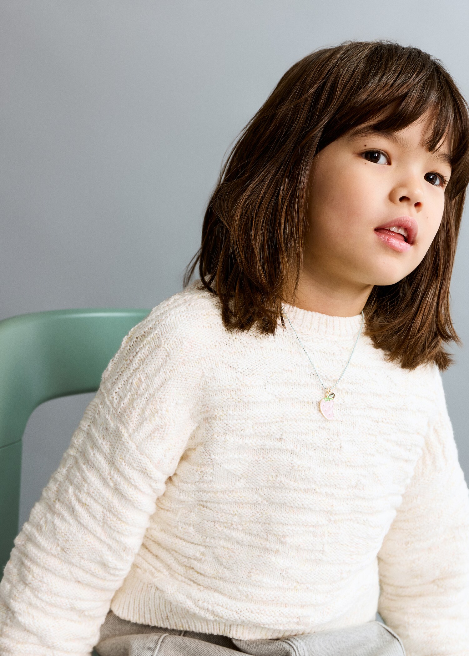 Pull-over maille tressée - Plan moyen