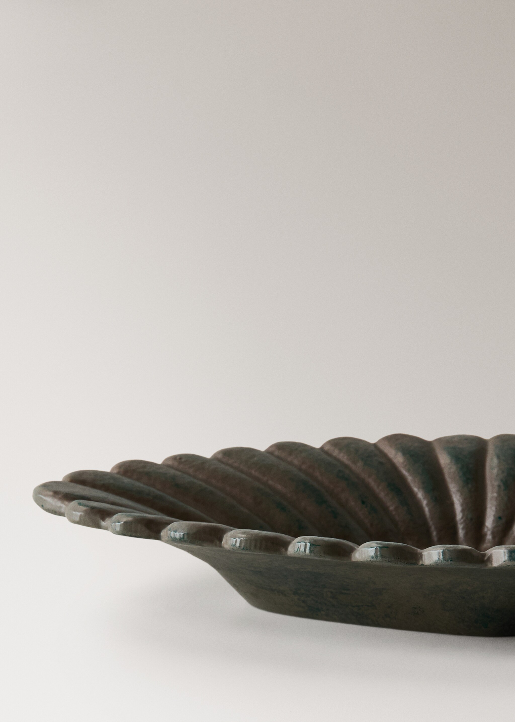 Алюмінієва фактурна поверхня - Детальніше про товар 2, Темний вересовий сірий. Ref: 27084053-00.