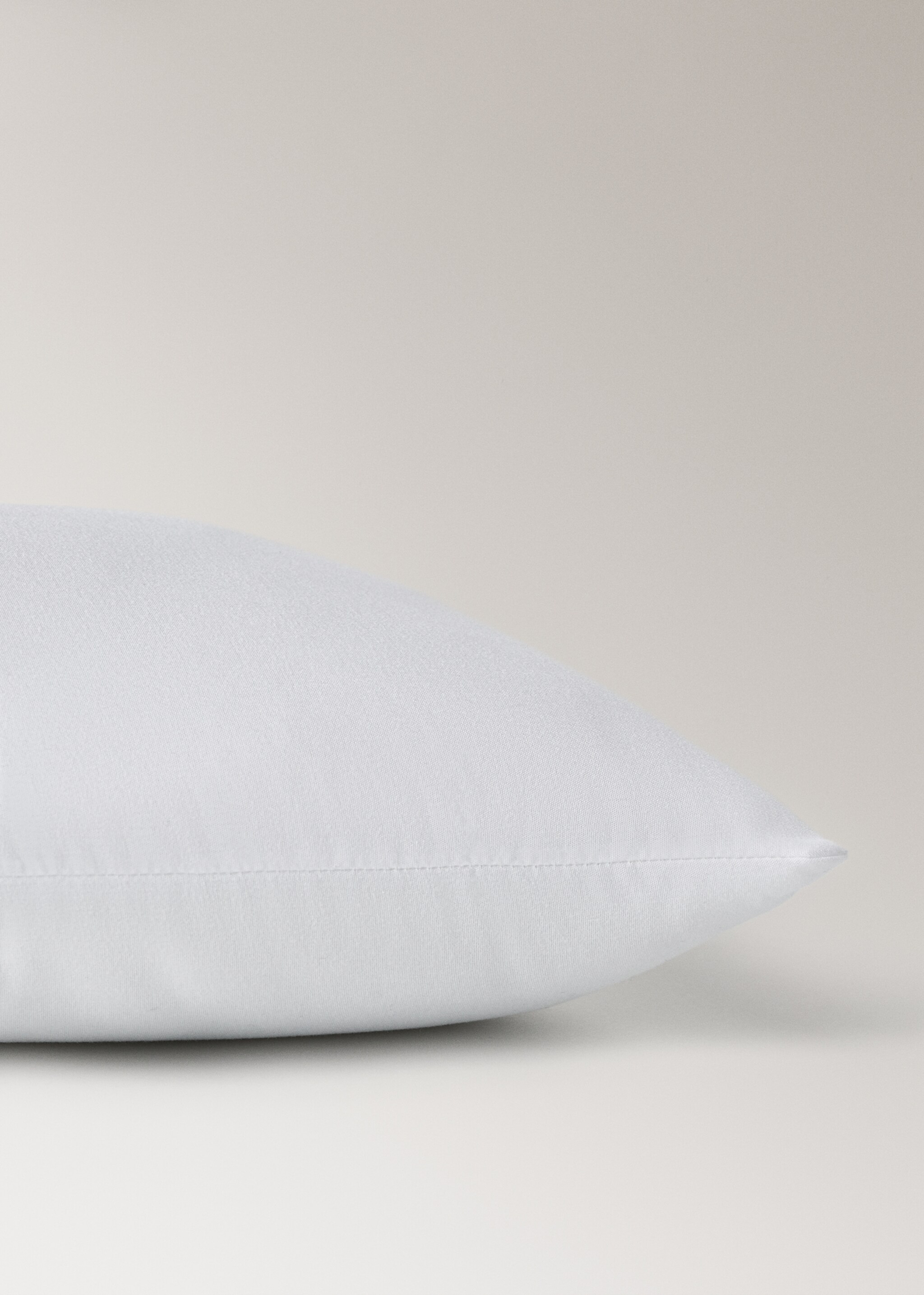 Mikrofaser-Kopfkissenfüllung 30 x 50 cm - Detail des Artikels 2, Weiß. Ref: 27084062-00.