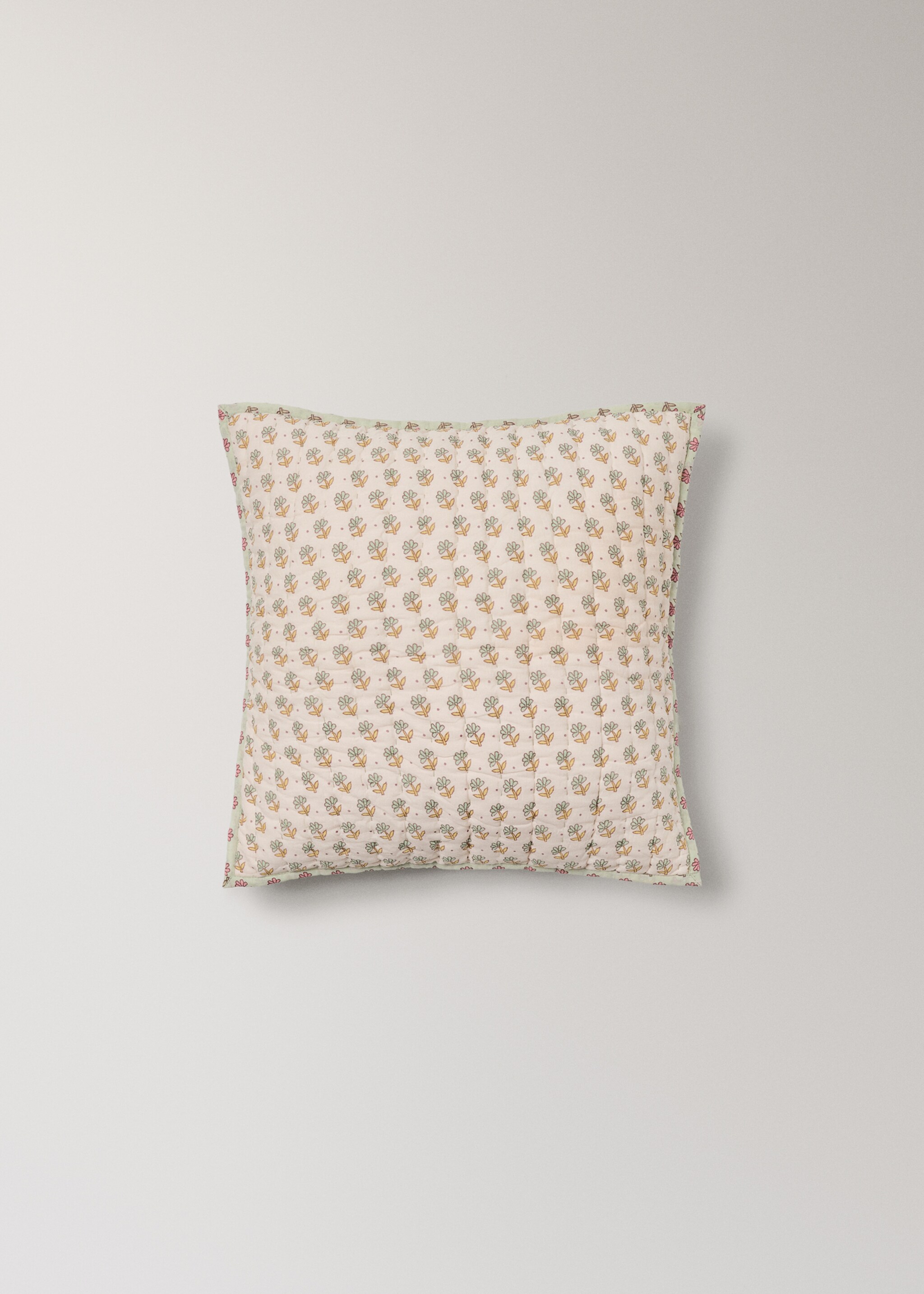 Children's cushion cover with blockprint flowers 40x40 cm - Article without model, Pastel Pink. Ref: 27084070-00.