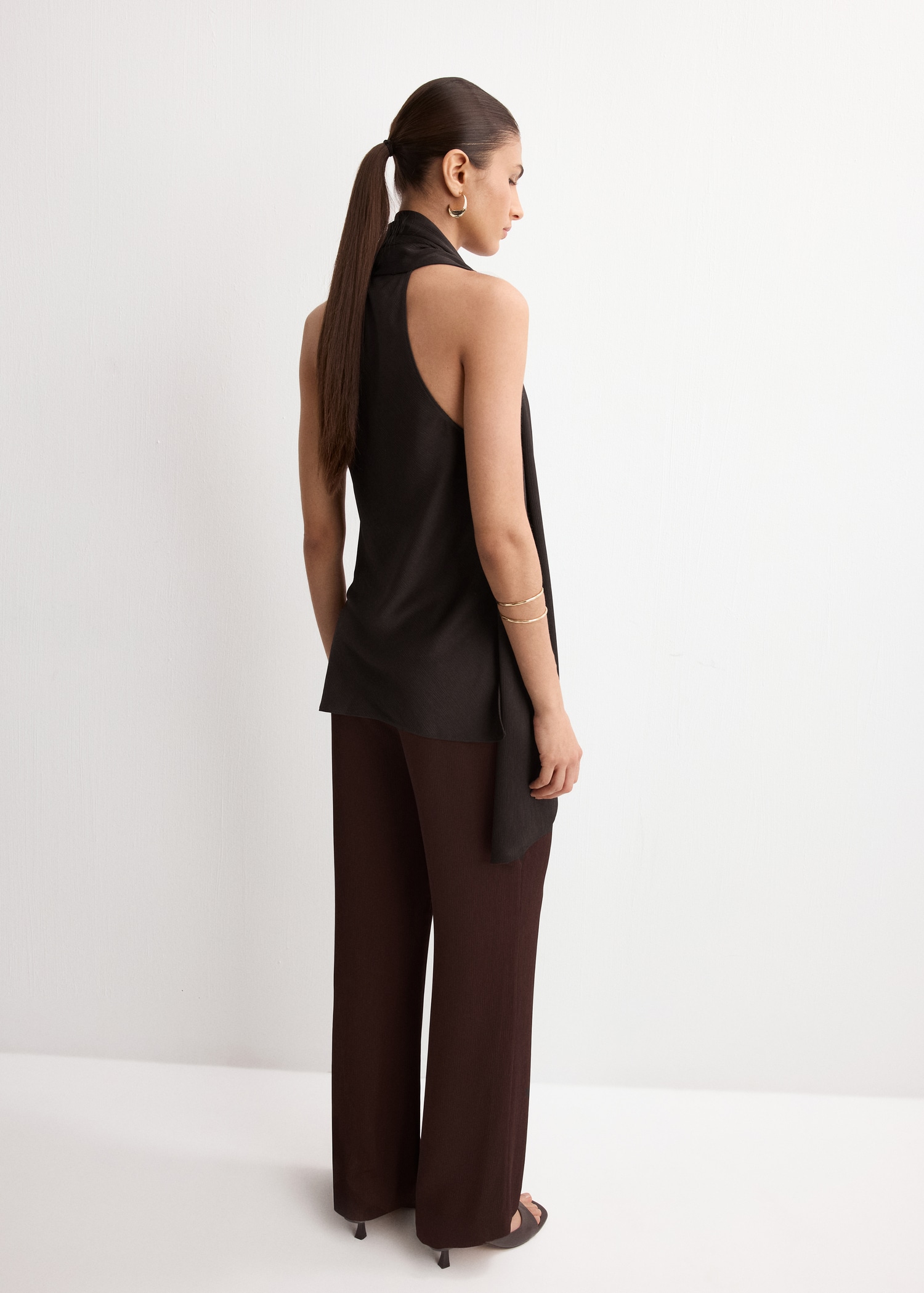 Top fular cuello - Reverso del artículo