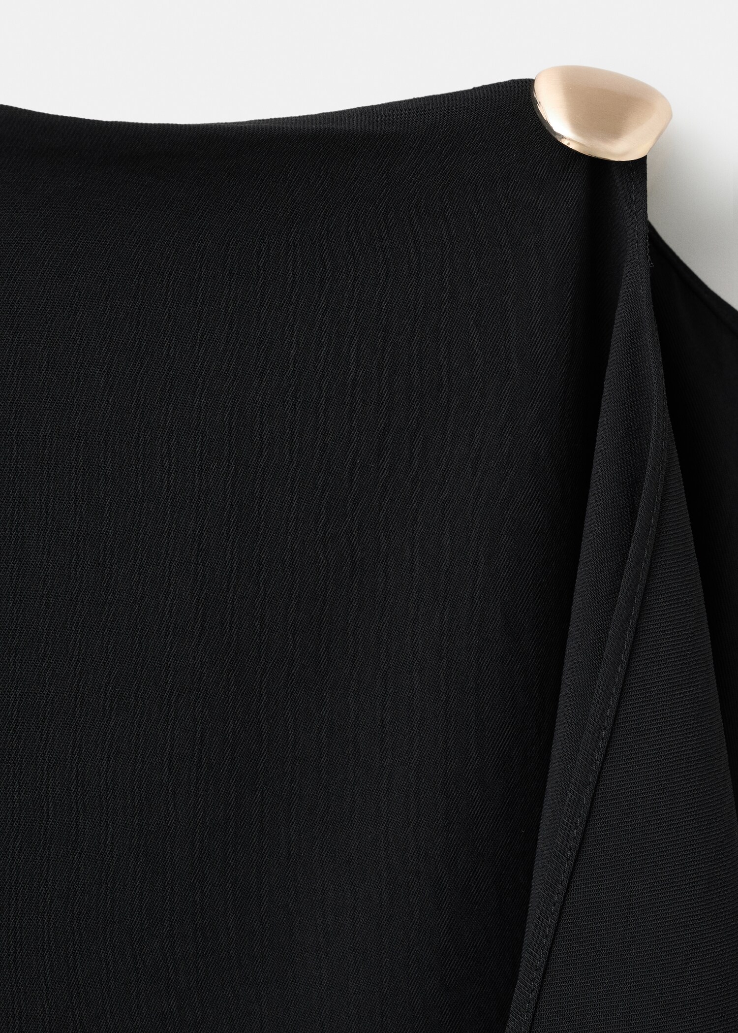 Robe courte manches asymétriques - Détail de l'article 8