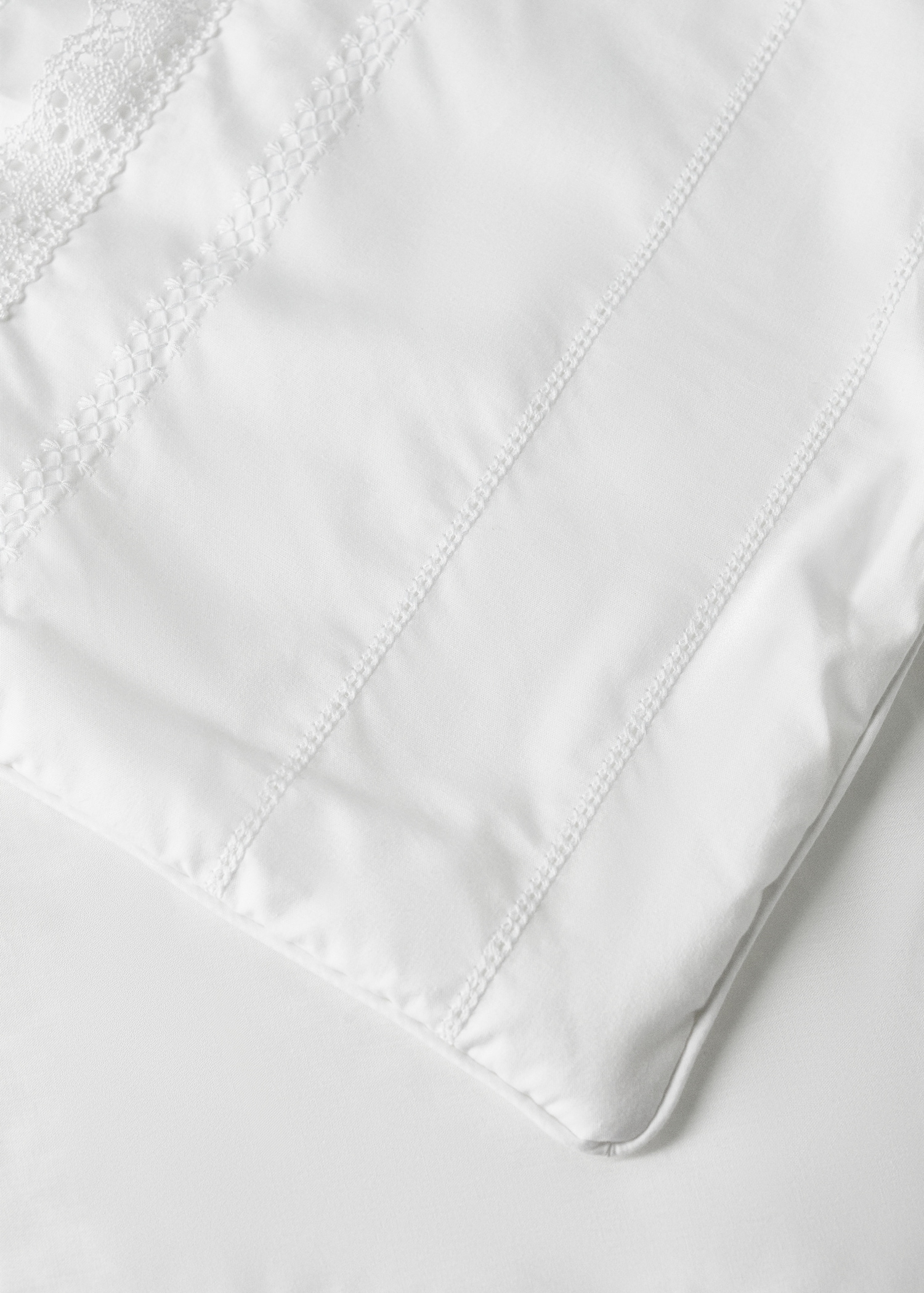 Edredó minibressol cotó brodat - Detall de l'article 2