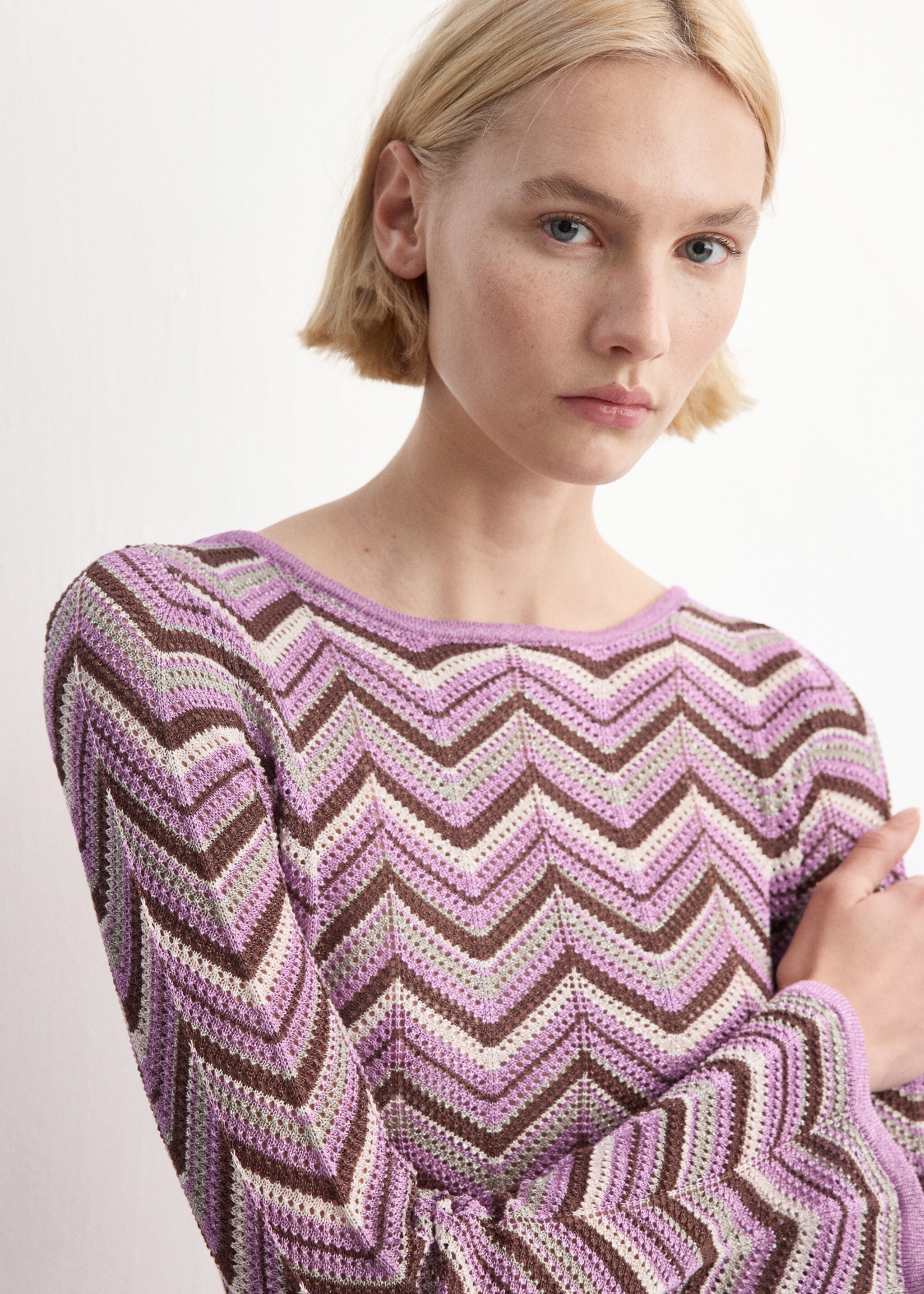 Long flared knitted dress - Details of the article 1, Purple. Ref: 27084091-00.