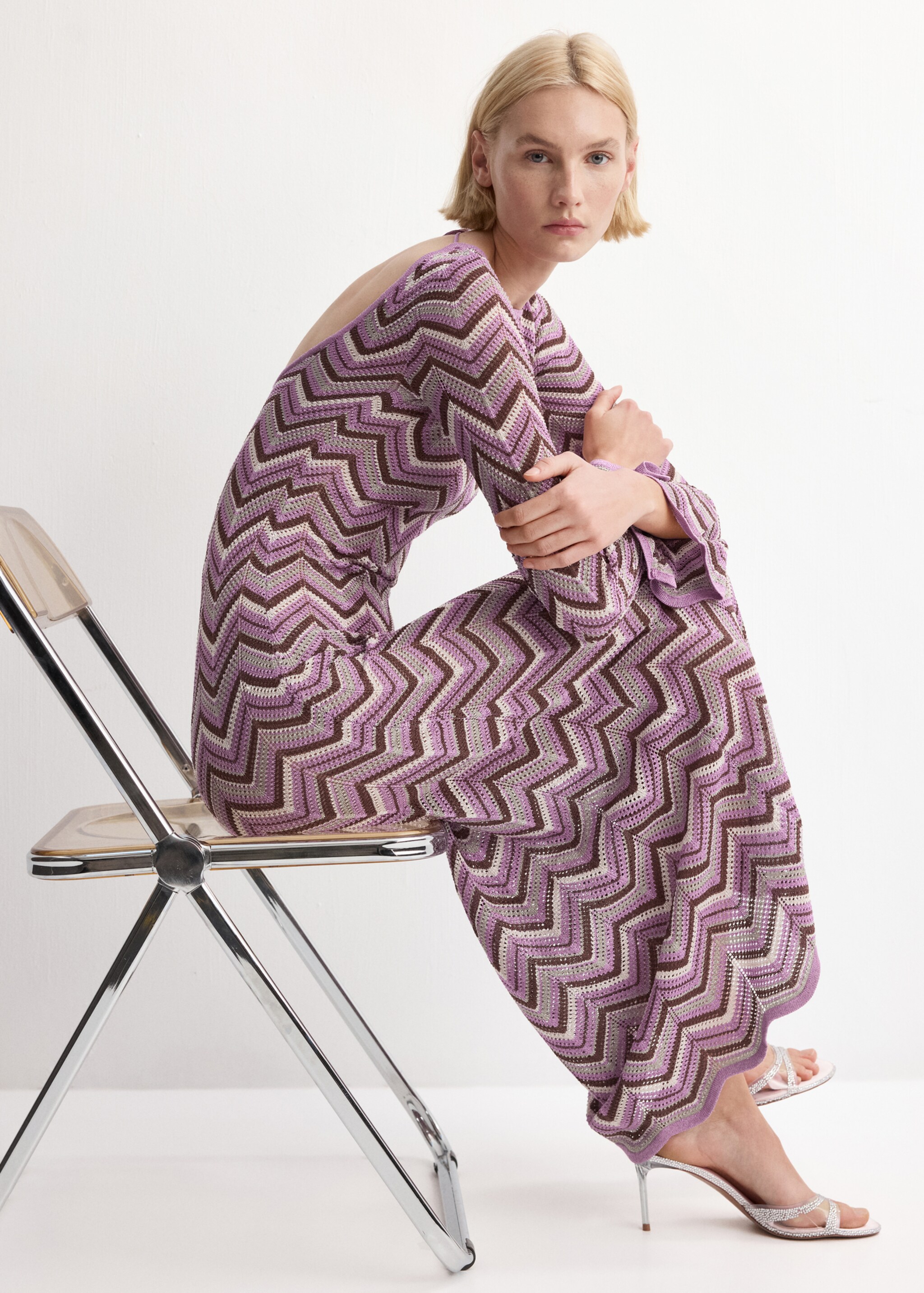 Long flared knitted dress - Details of the article 2, Purple. Ref: 27084091-00.