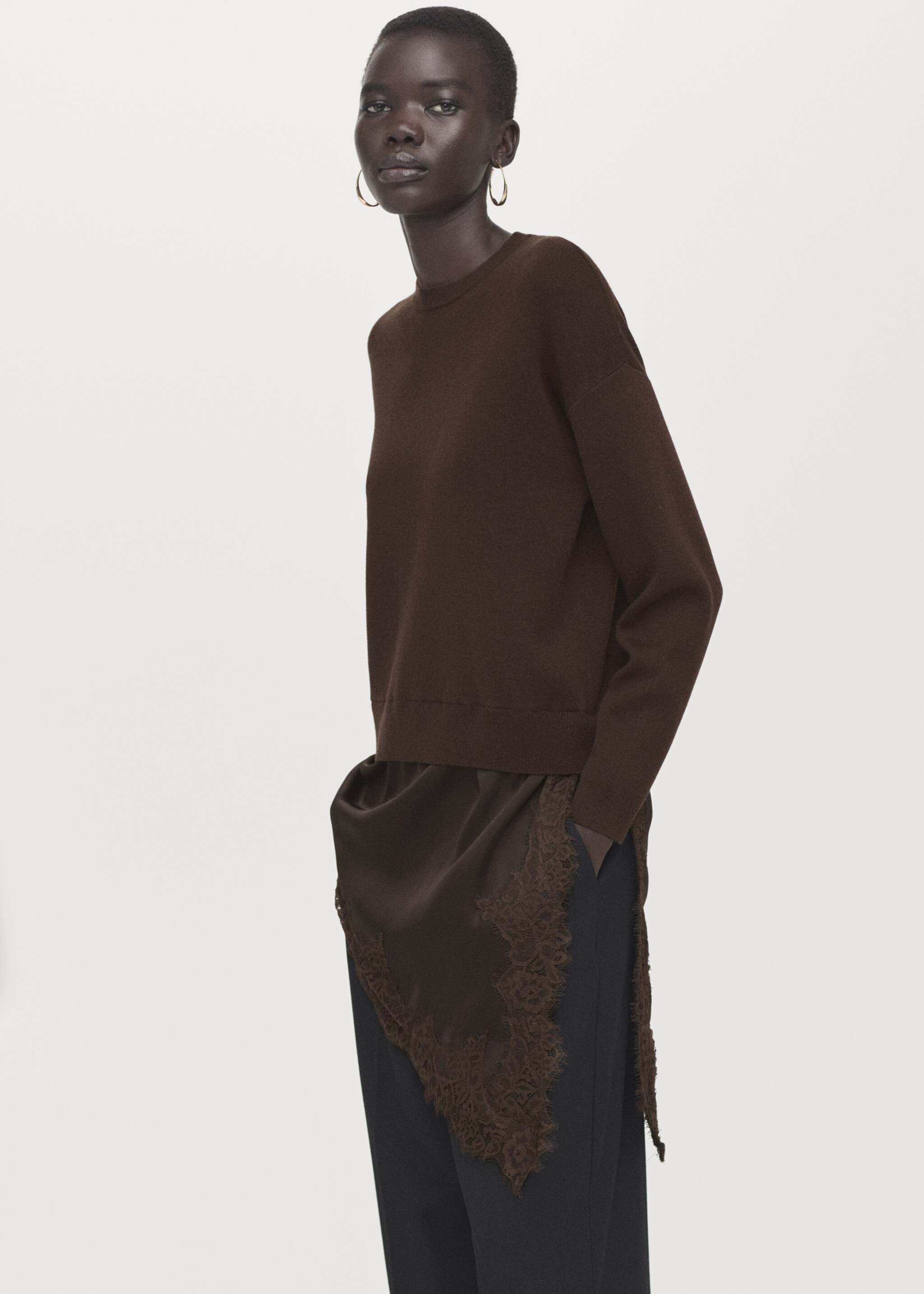 Pull en jersey combiné avec dentelle - Détail de l'article 1, Chocolat. Ref: 27084092-00.