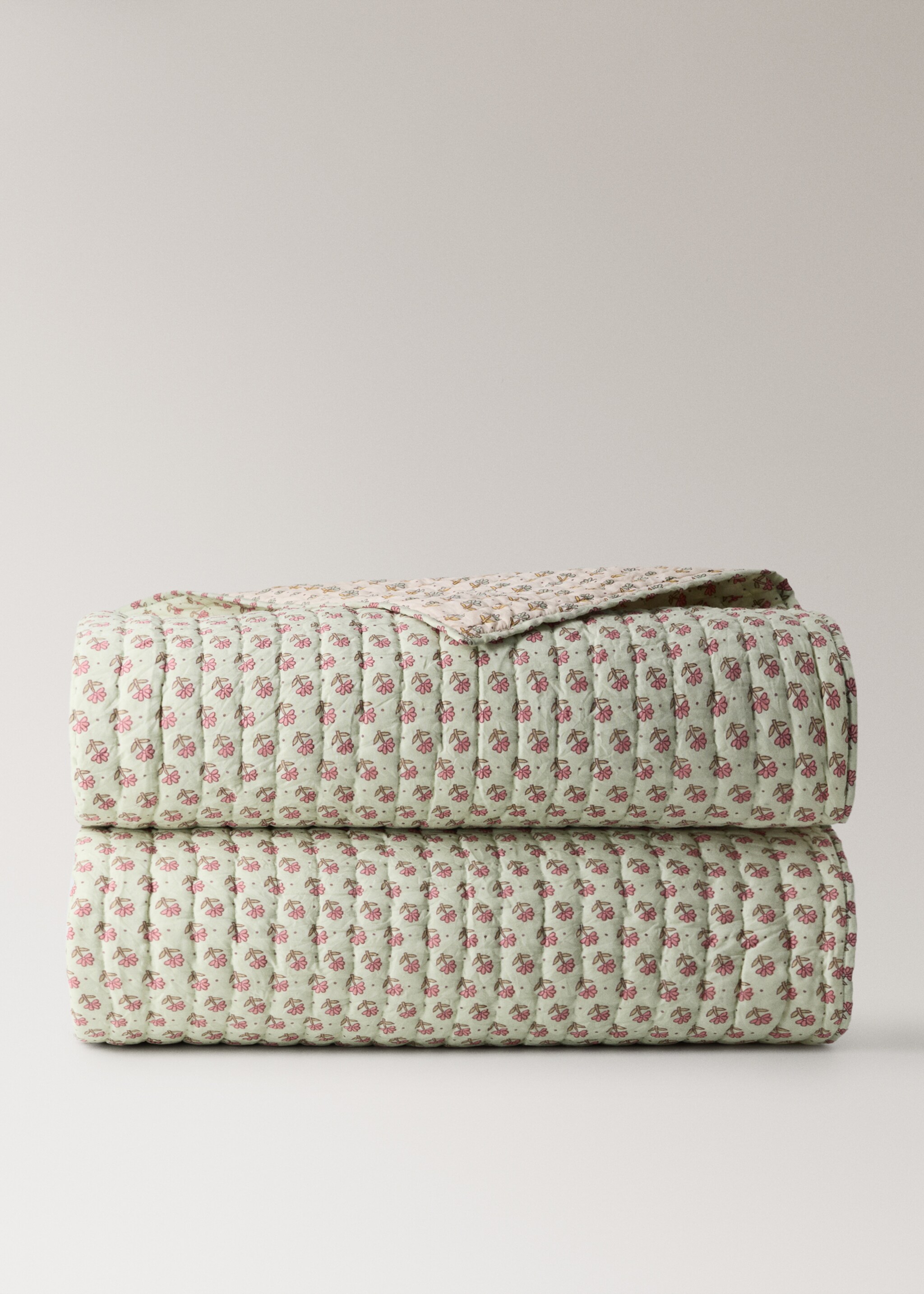 Prošívaná přikrývka .-- susana - Detail zboží 1, Pastelově růžová. Ref: 27084095-00.