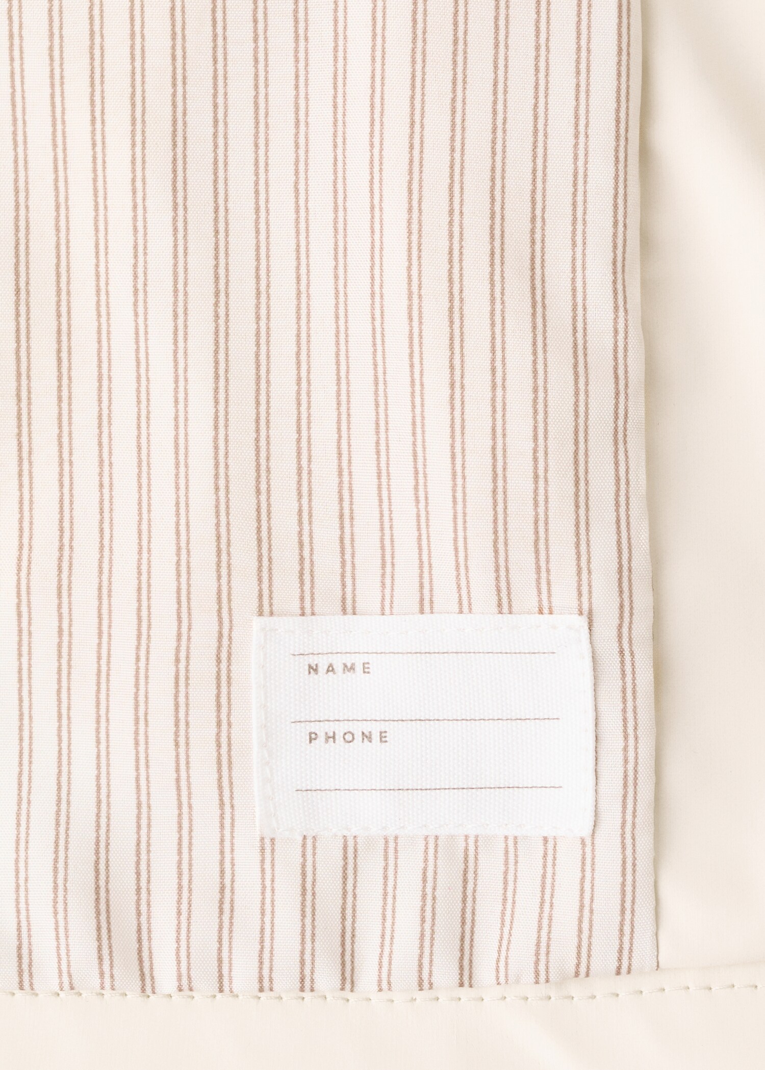 Rubberised parka with hood - Details of the article 0