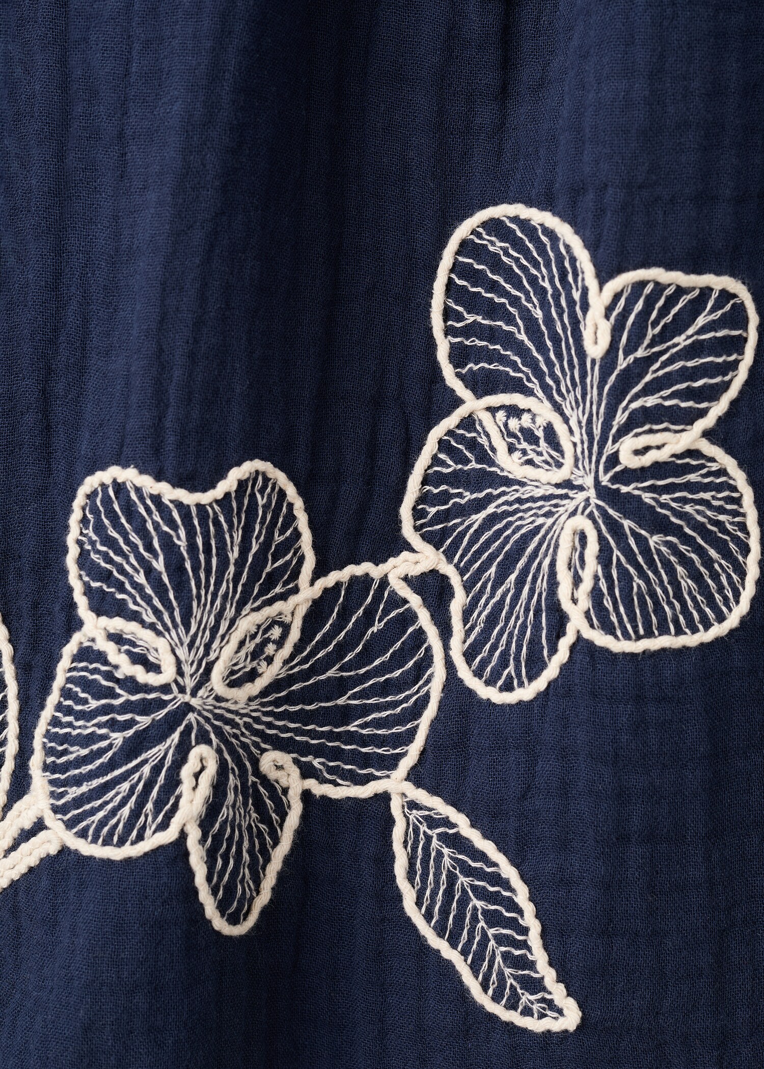 Floral embroidery blouse - Details of the article 0