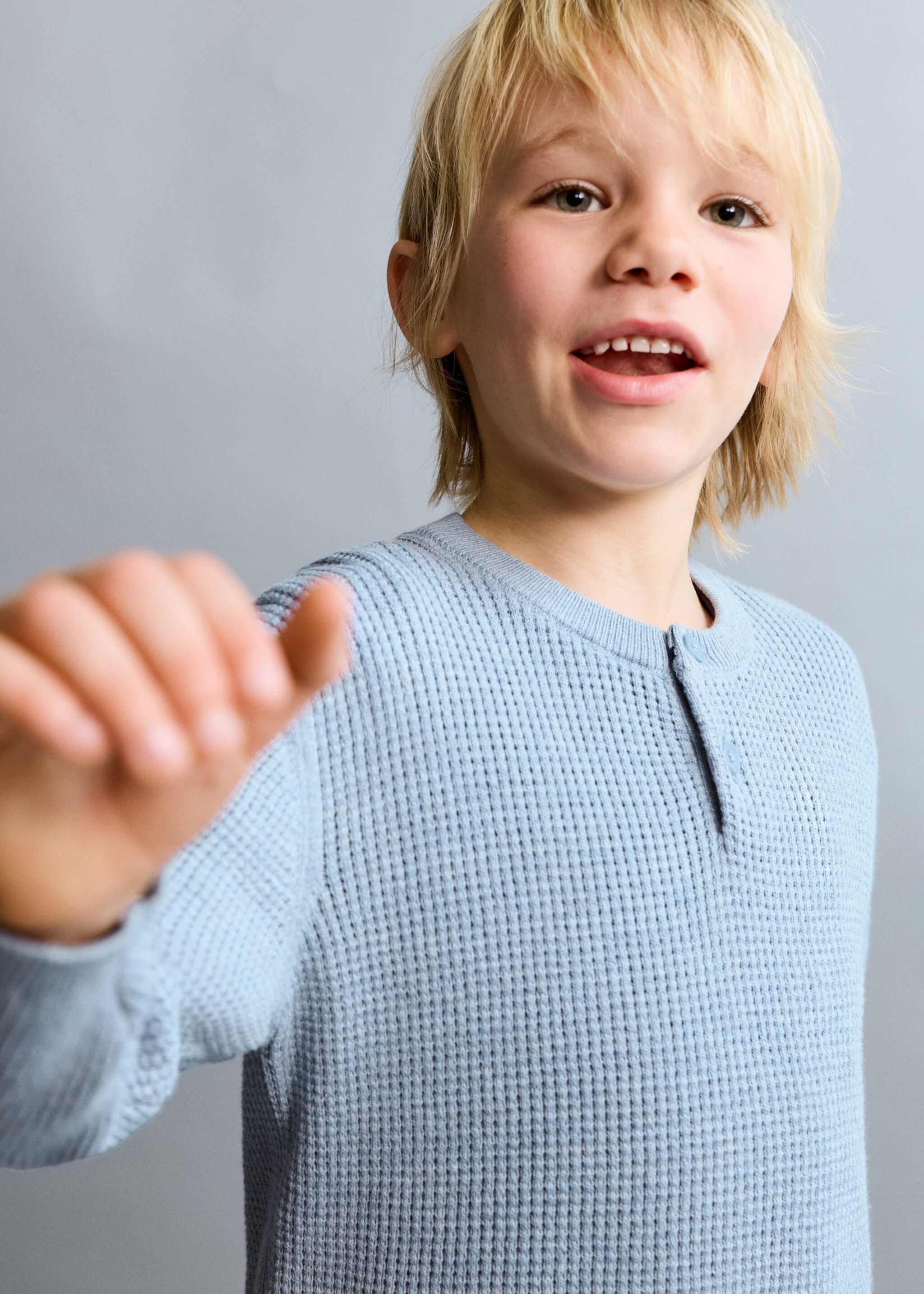 Pull-over maille détail boutons - Détail de l'article 1, Bleu. Ref: 27084417-00.