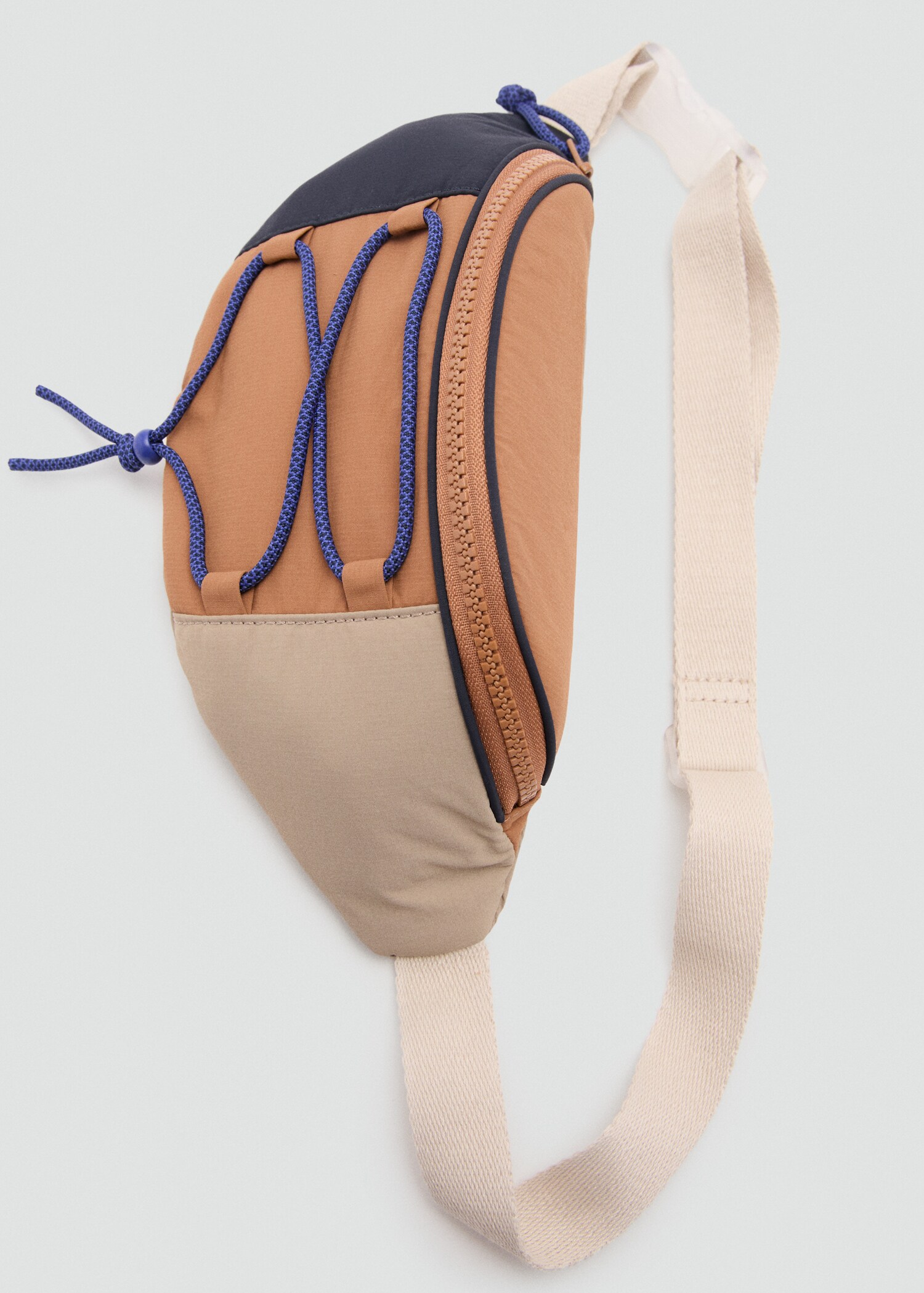 Fanny pack with cords - Details of the article 1