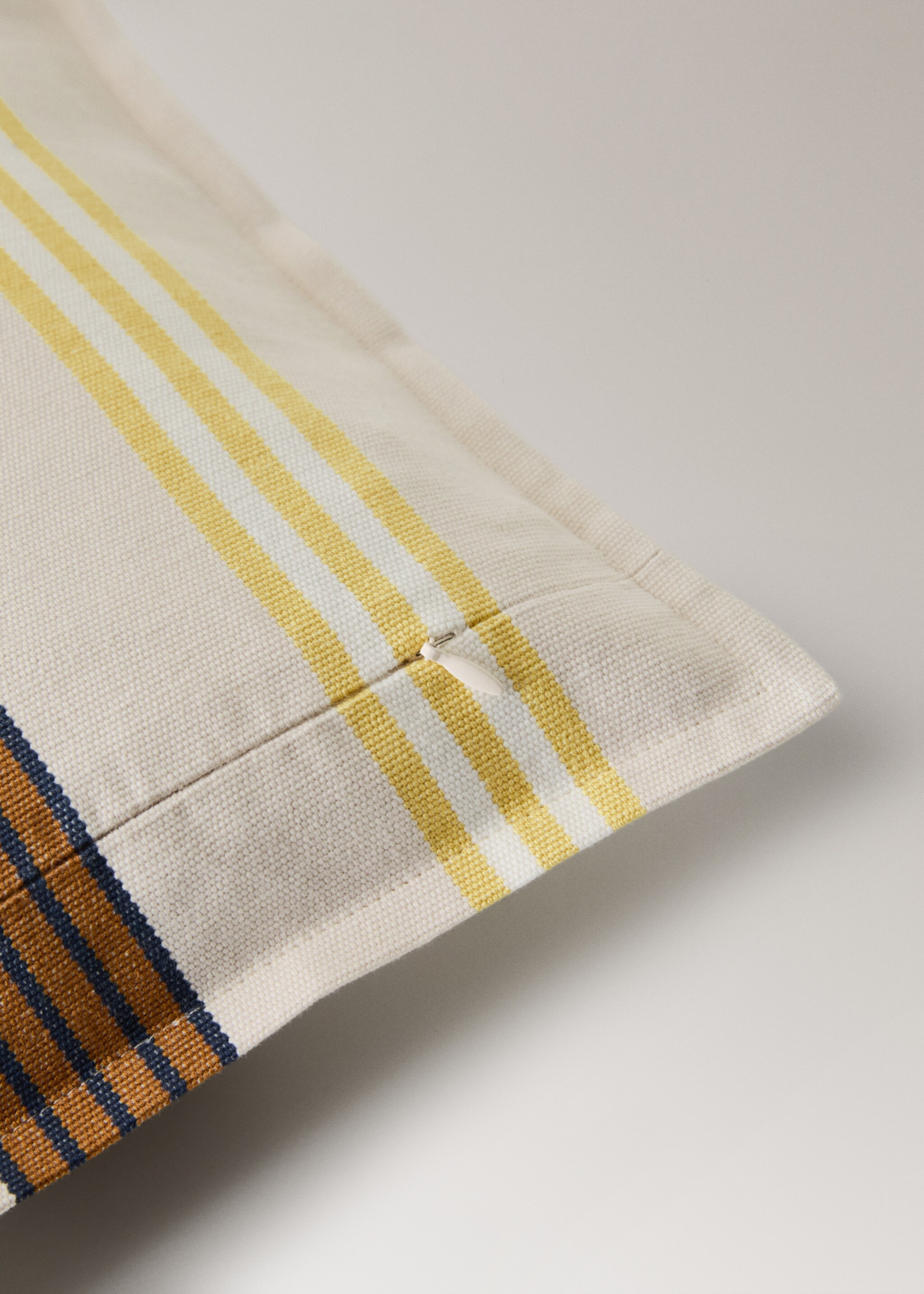 Multi-stripe cushion cover with piping 30x5 cm - Details of the article 2, Green. Ref: 27084420-00.