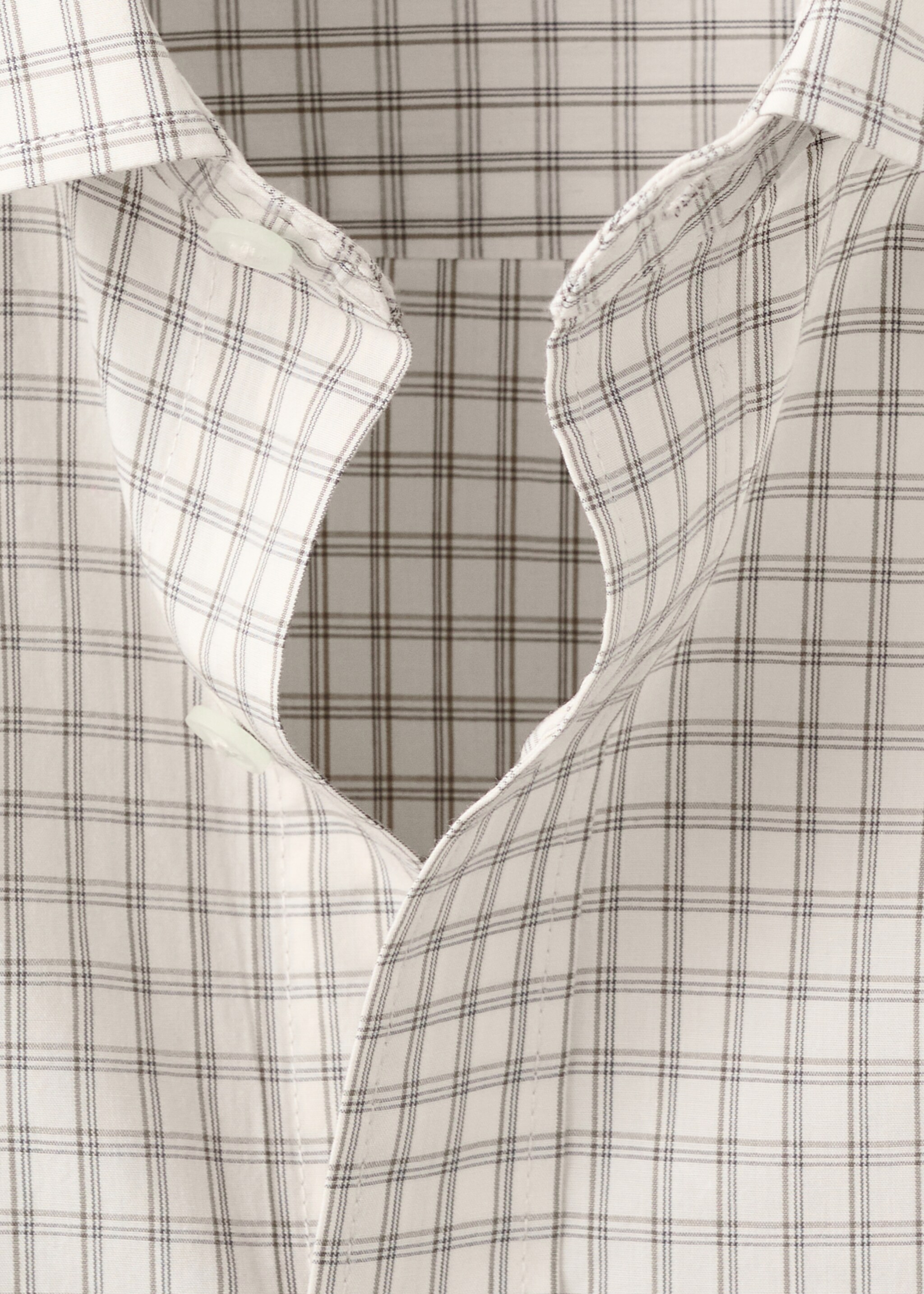 100% cotton checked shirt - Details of the article 8, Light/Pastel Grey. Ref: 27084428-00.