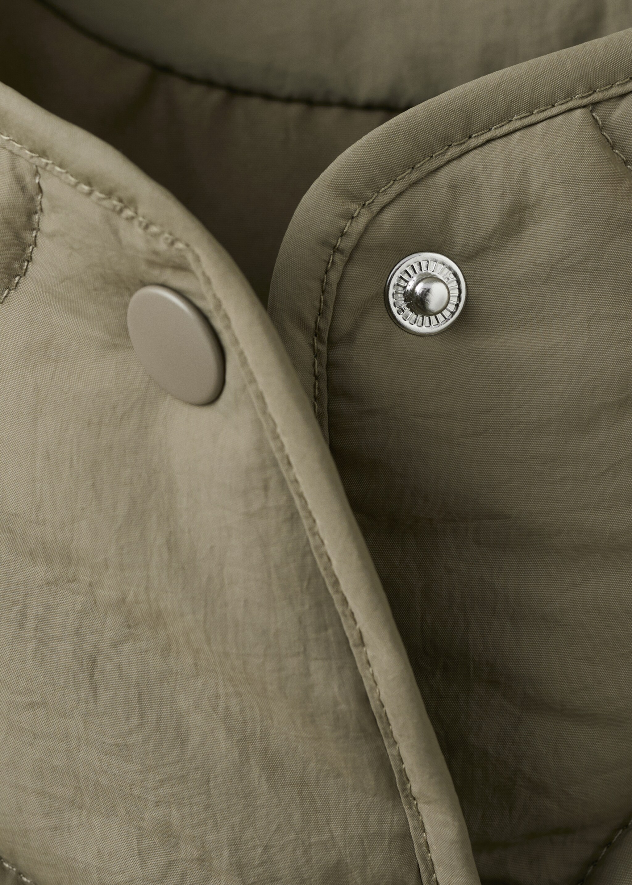 Chaqueta acolchada - Detalle del artículo 8, Khaki. Ref: 27084432-00.
