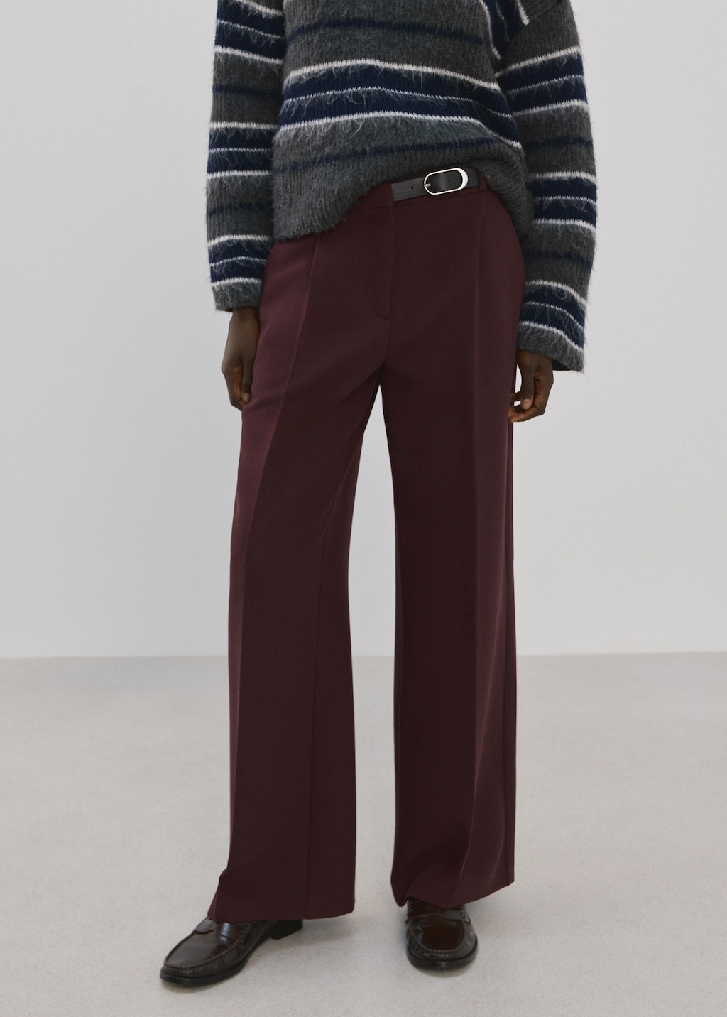 Belt straight-fit pants