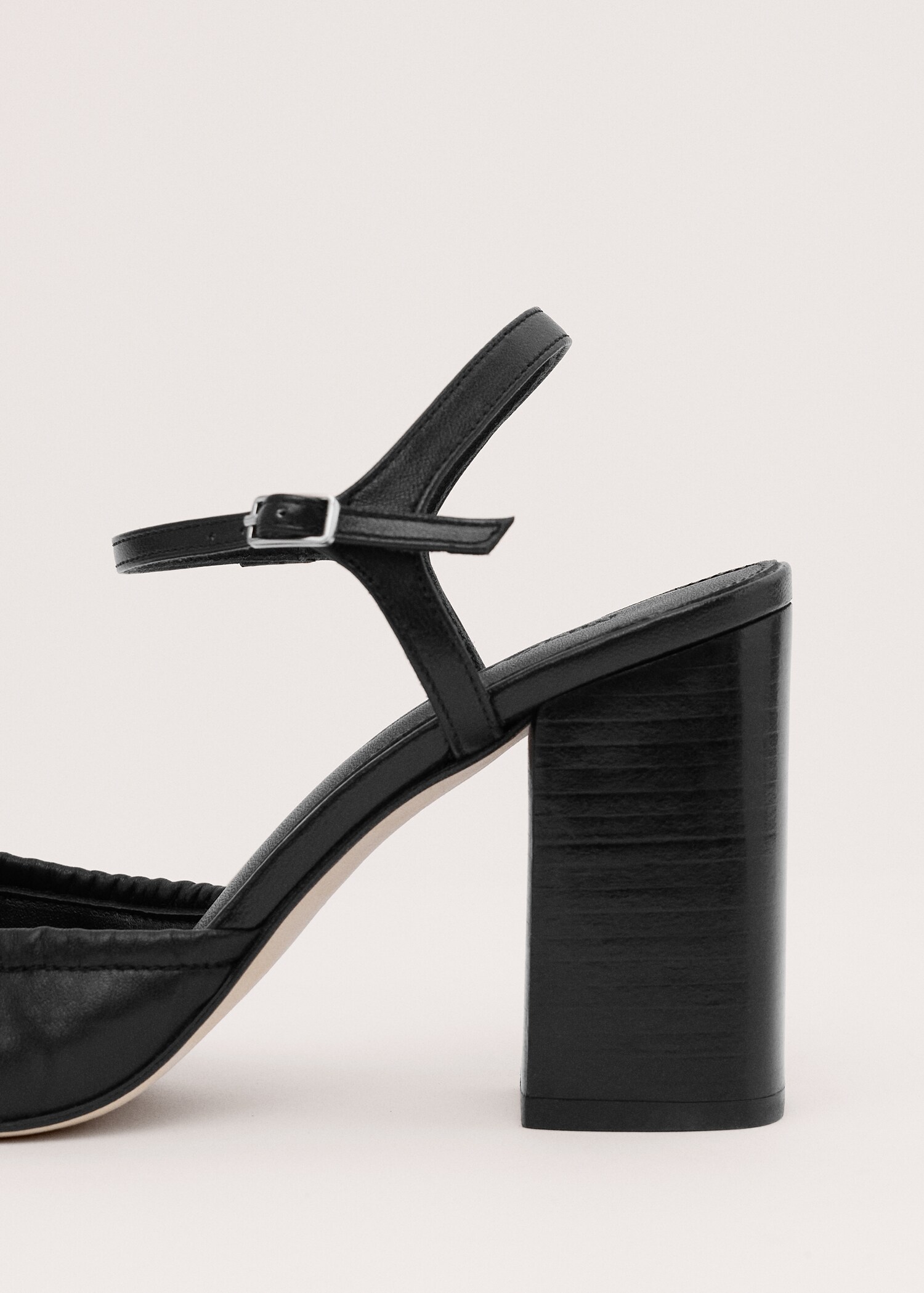 Ruched 100% leather court shoe - Details of the article 1