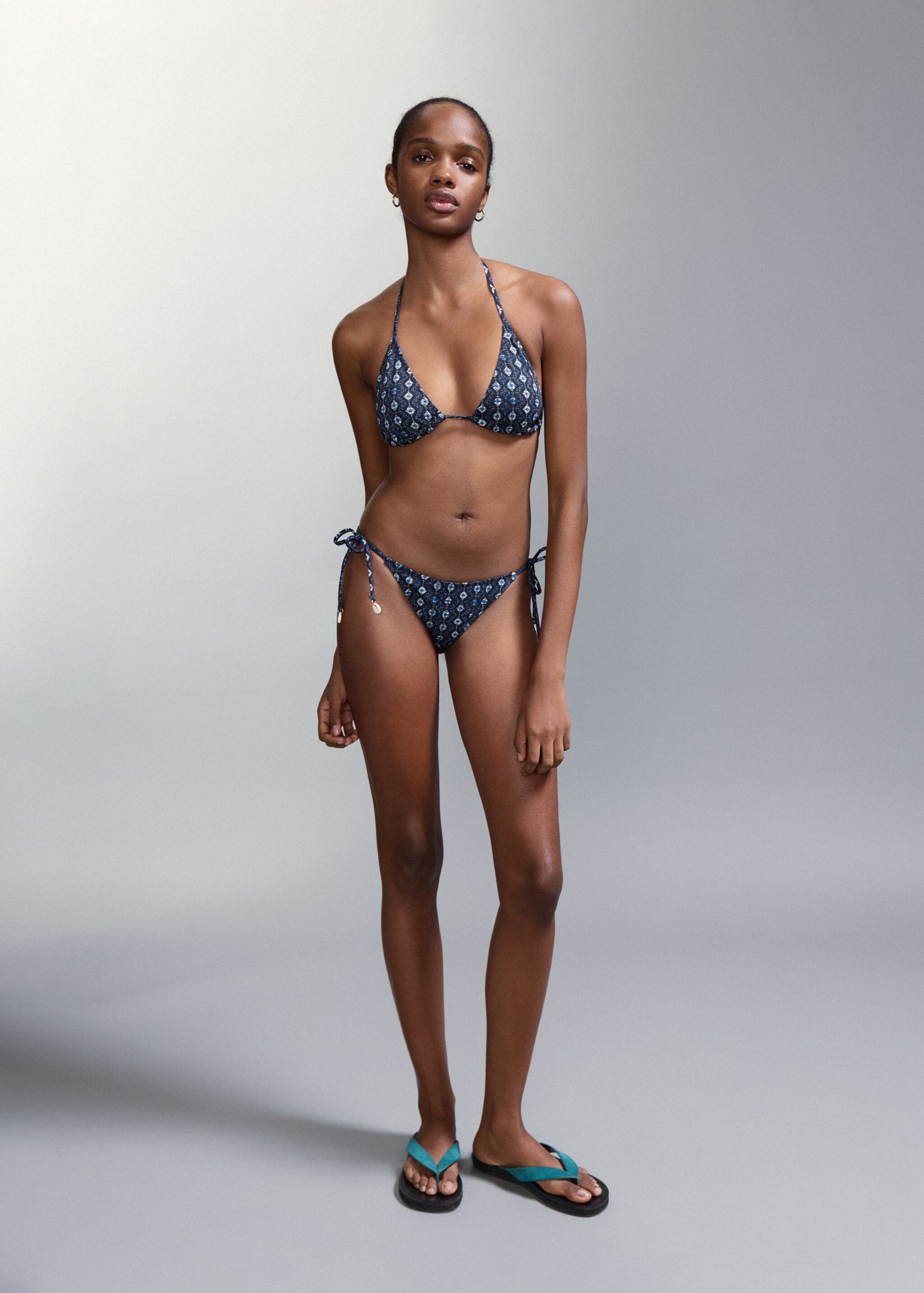 Triangle print bikini - Details of the article 2, Dark Navy. Ref: 27084768-00.
