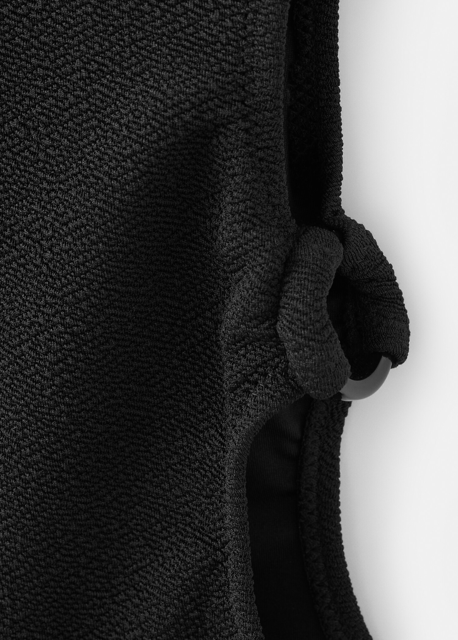 Cut-out swimsuit with mid-rise briefs - Details of the article 8