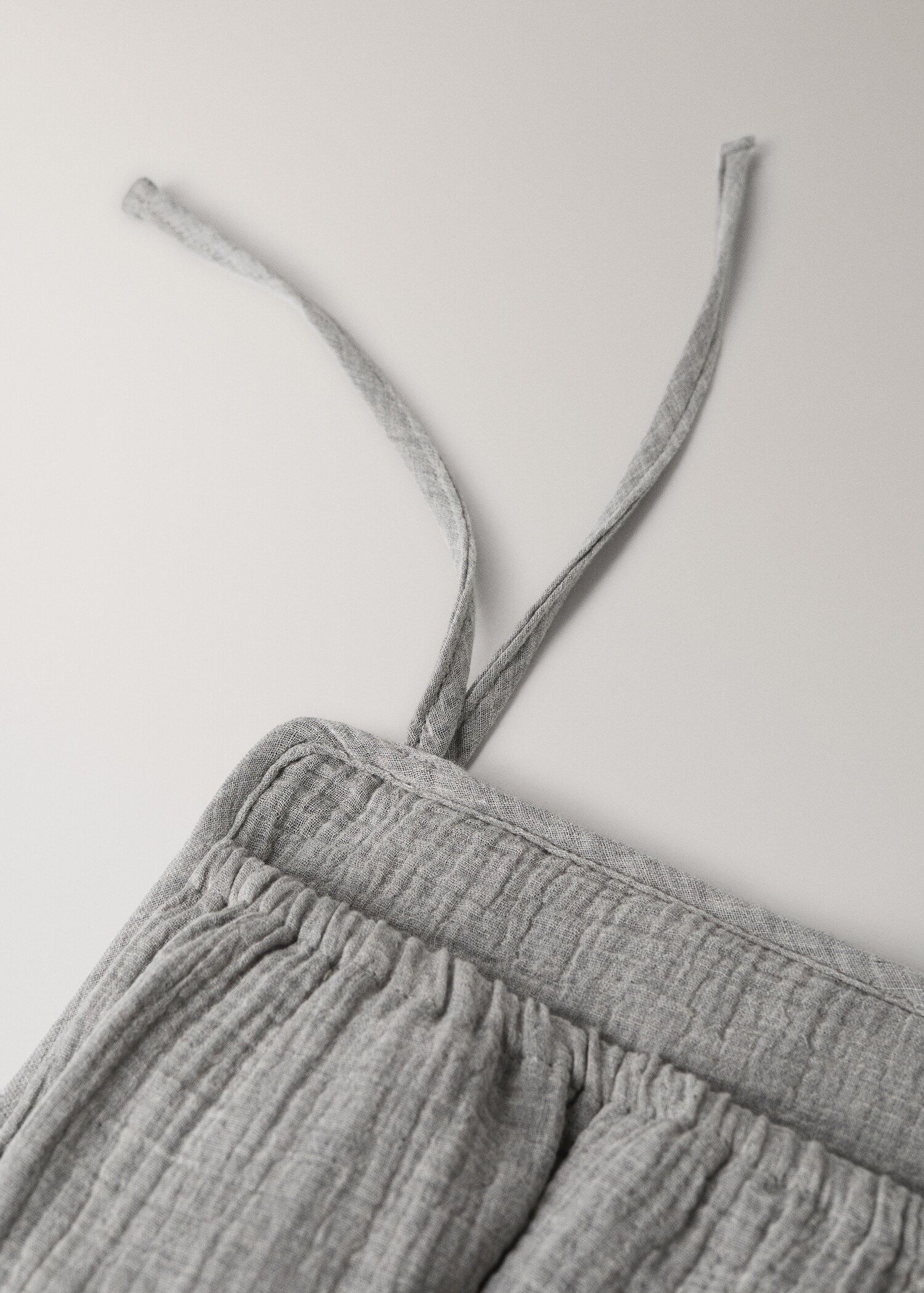 Cotton muslin cot organiser - Details of the article 2