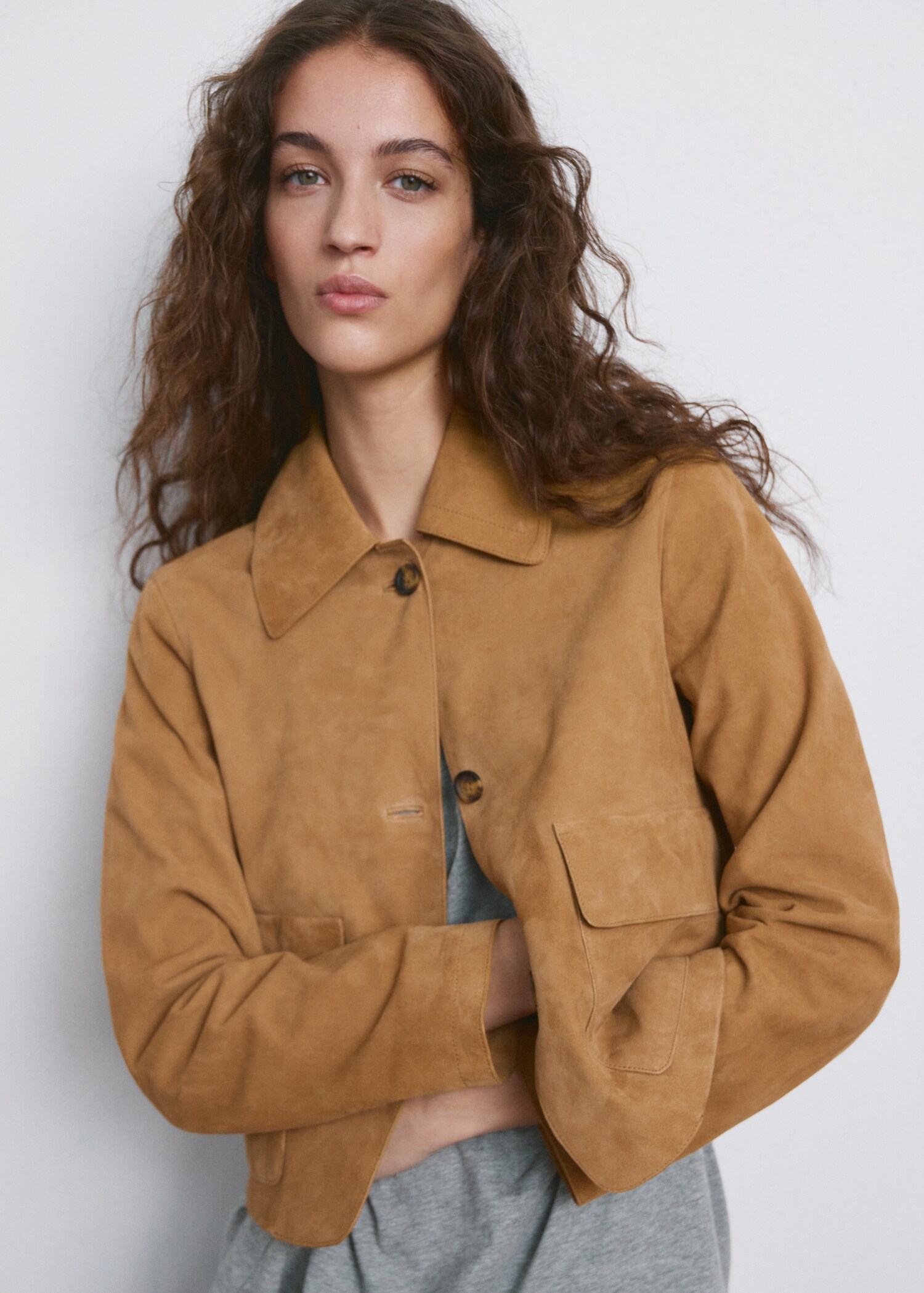 Chest-pocket suede jacket - Details of the article 6