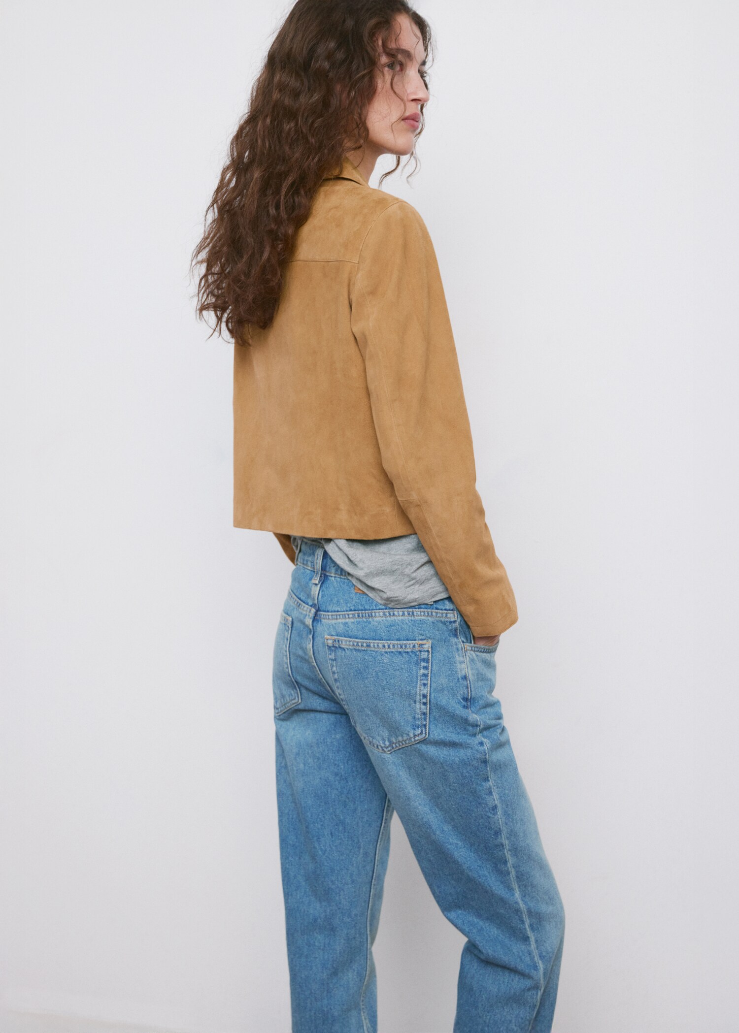 Chest-pocket suede jacket - Reverse of the article