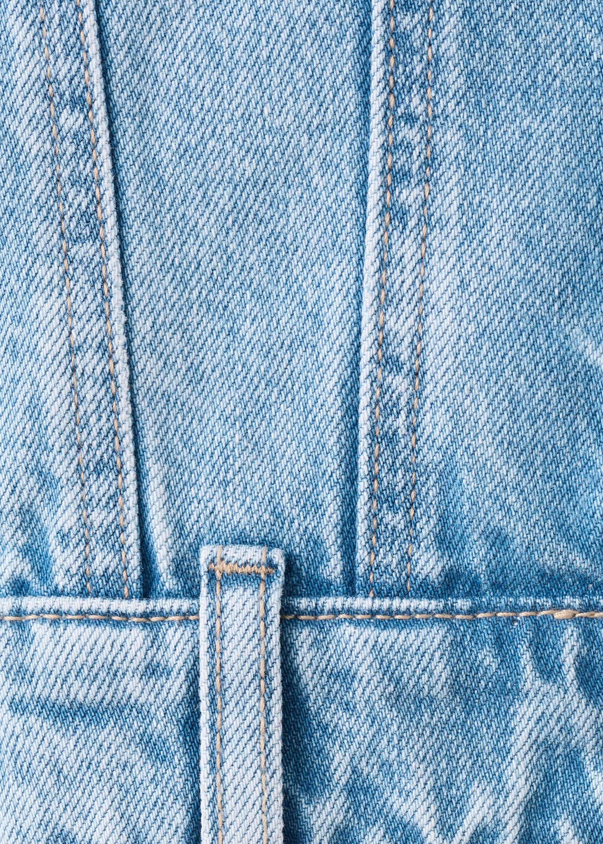 Basic denim jacket - Details of the article 8, Medium Blue. Ref: 27085142-00.