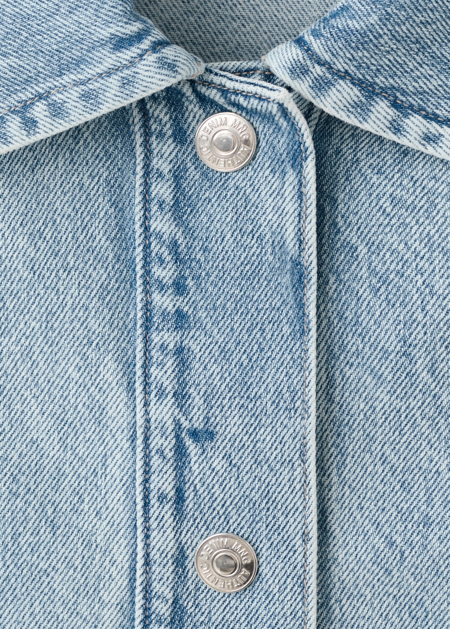 Denim jacket pockets - Details of the article 8