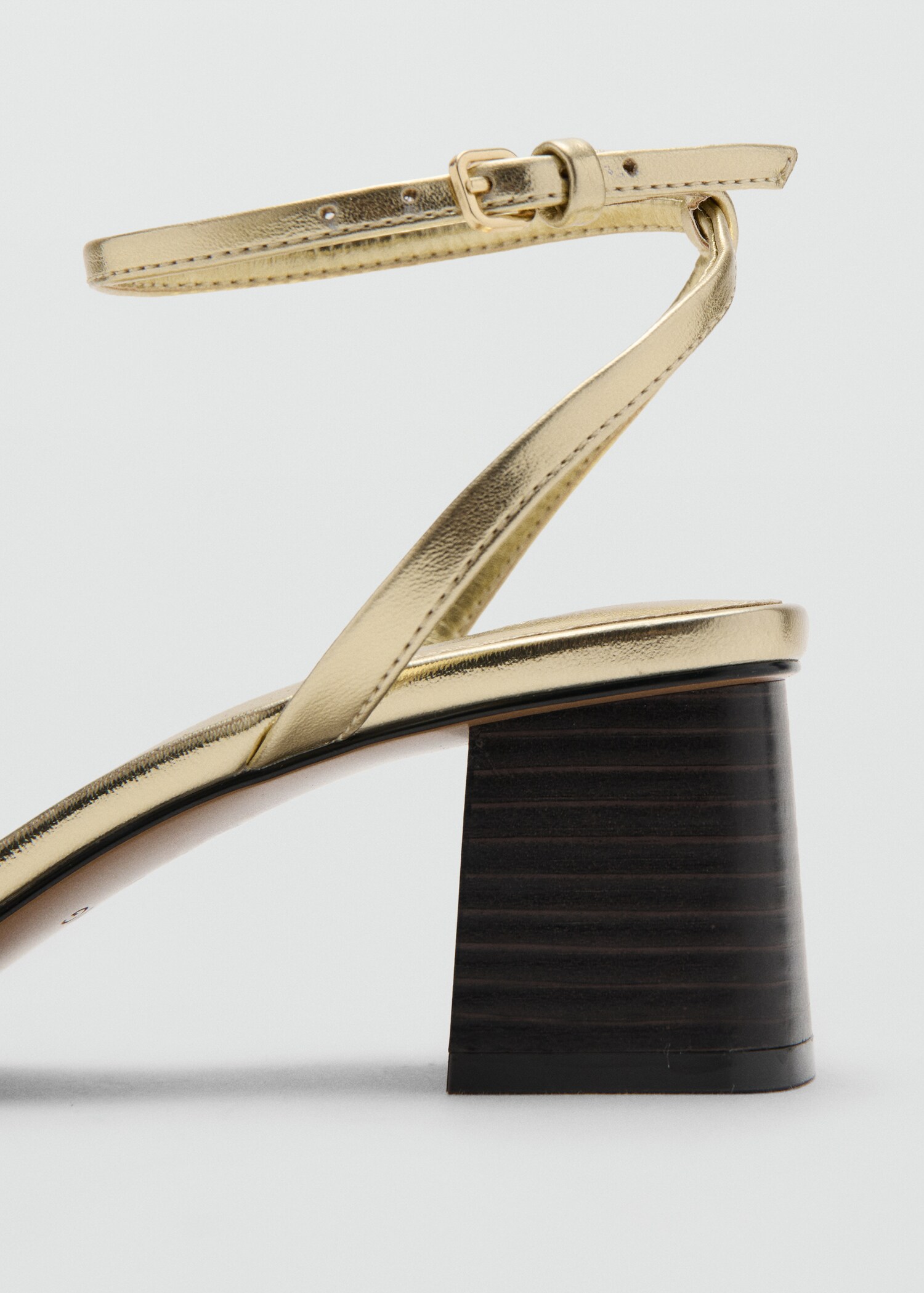 Riemchensandale mit Absatz - Detail des Artikels 1