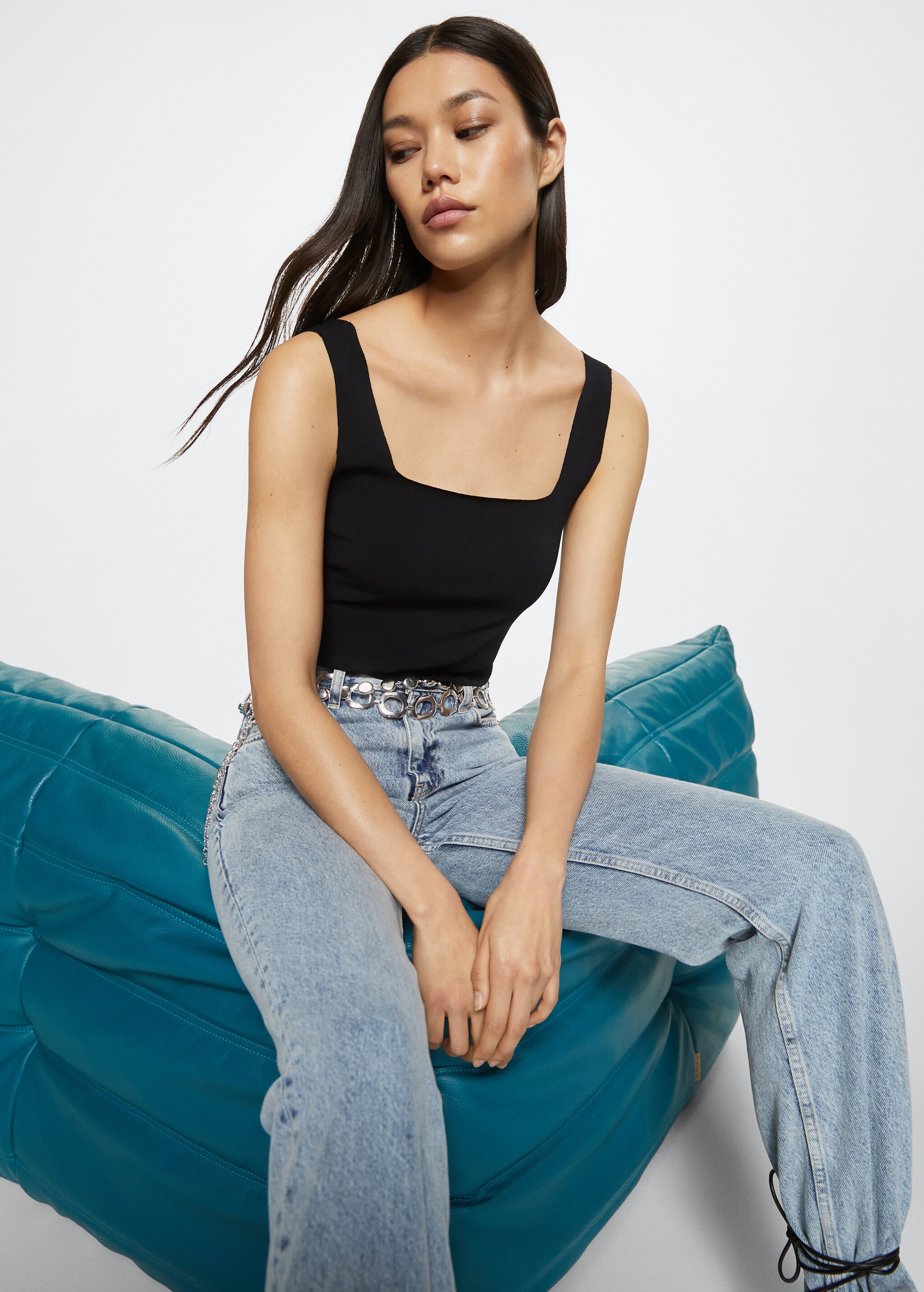 Knitted cropped top - Details of the article 1