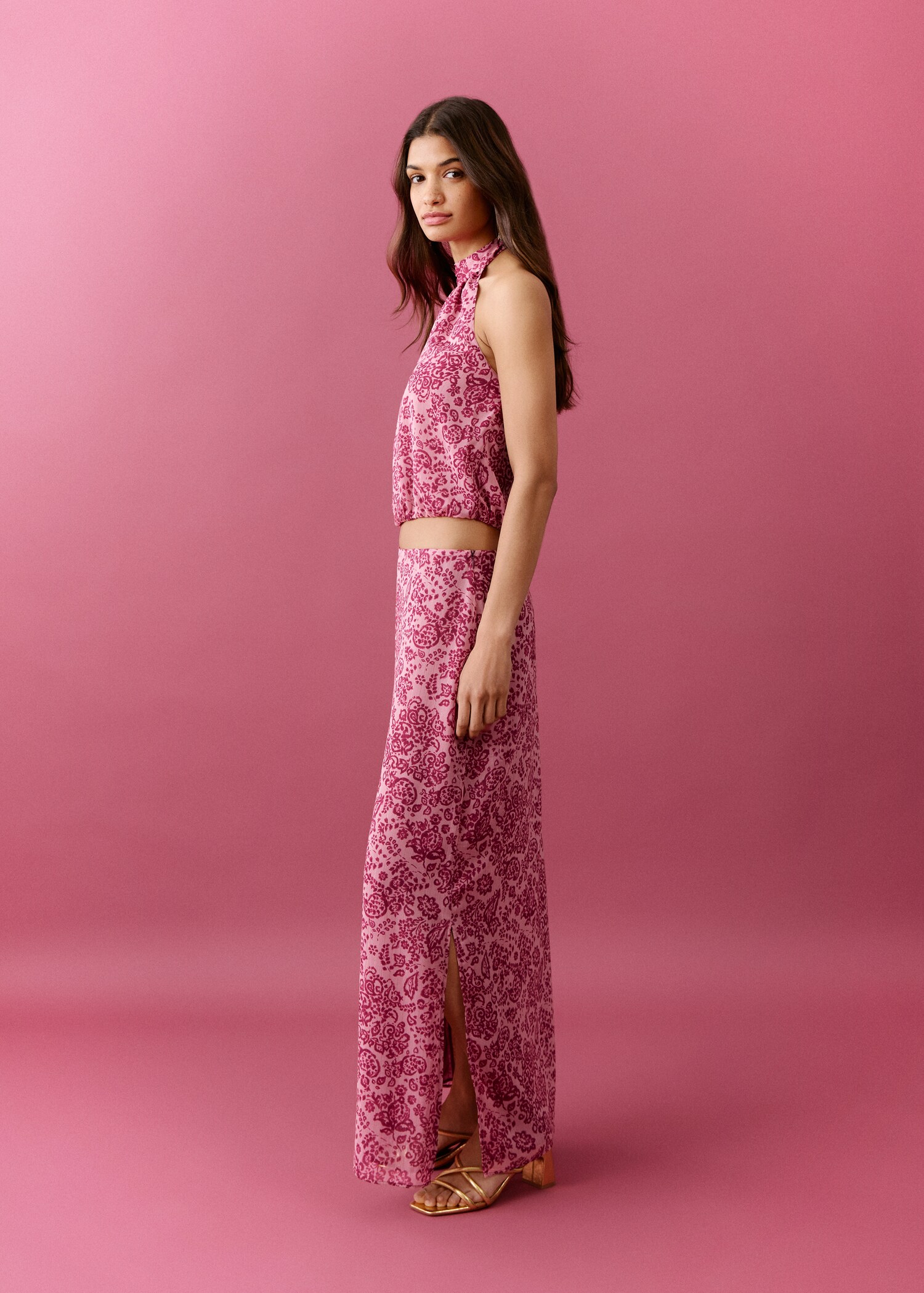 Long skirt with side slit - Medium plane