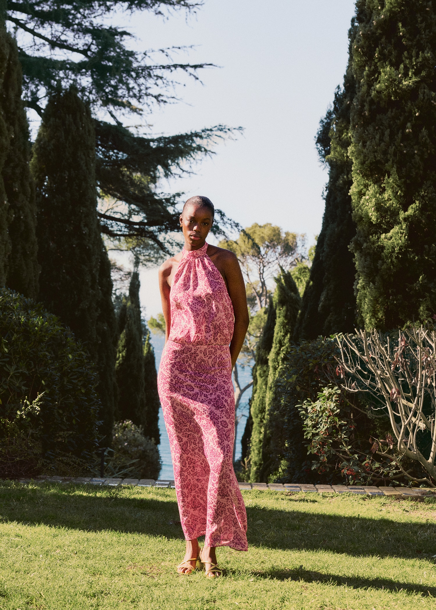 Long skirt with side slit - Details of the article 5